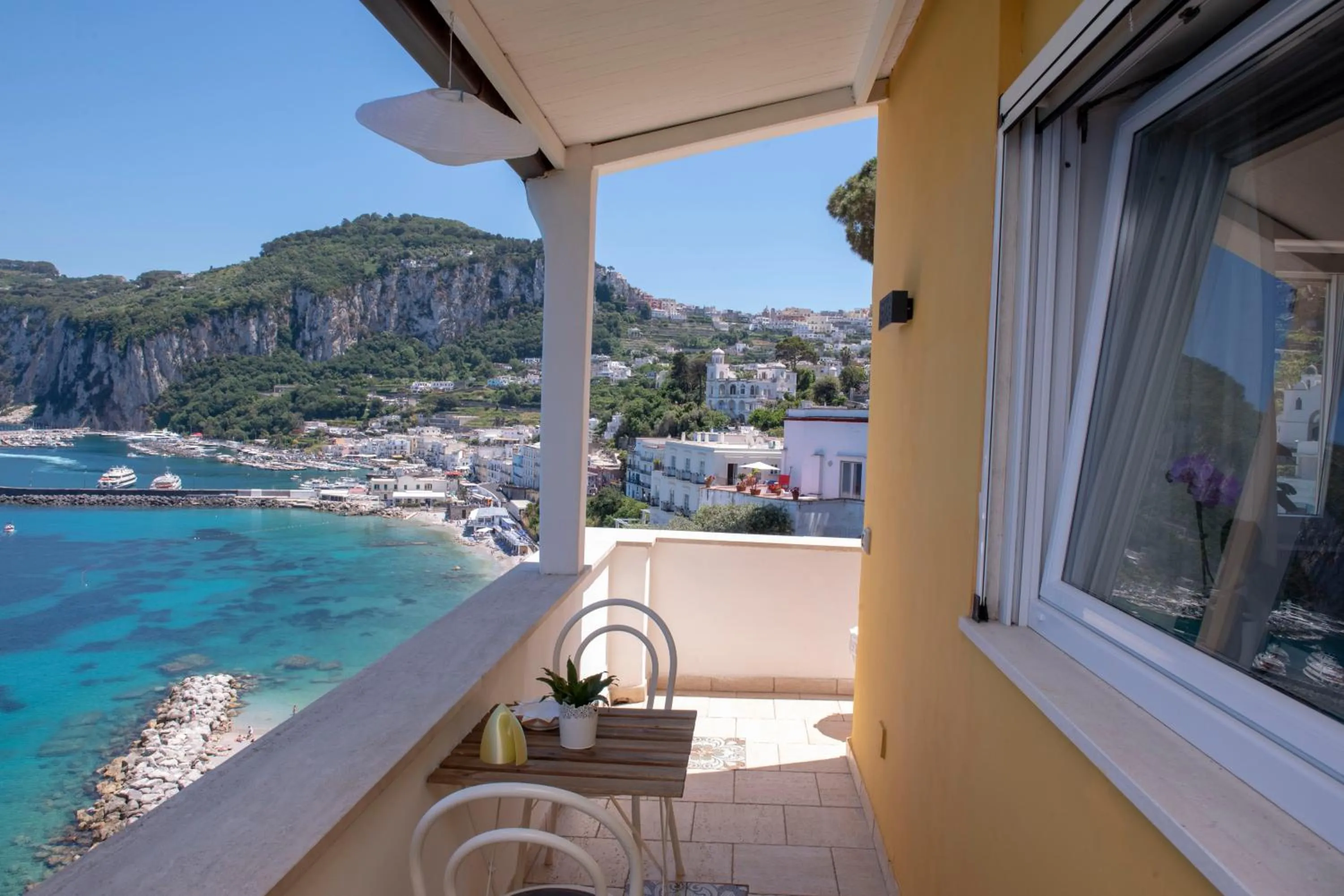 Natural landscape in B&B Punta Vivara