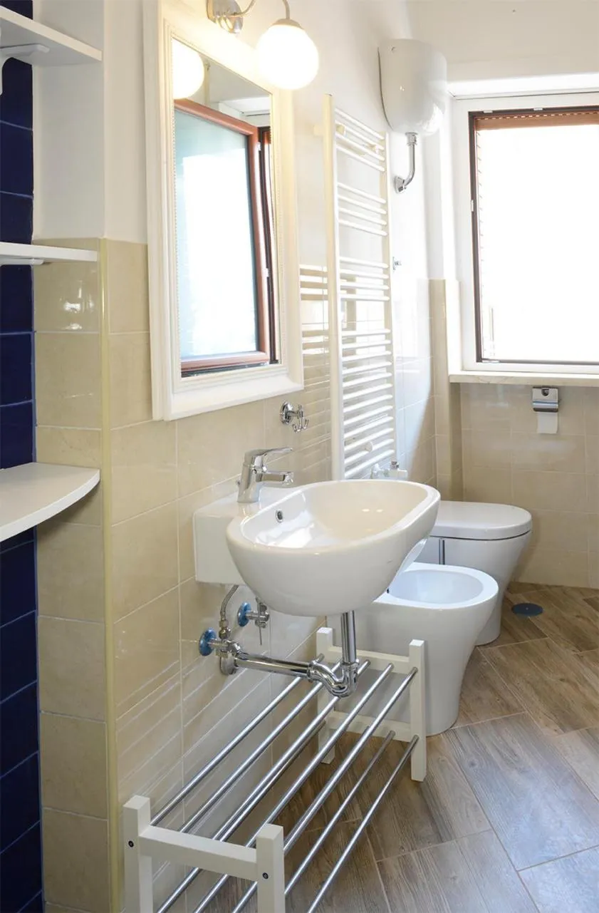 Bathroom in Fronte Del Porto