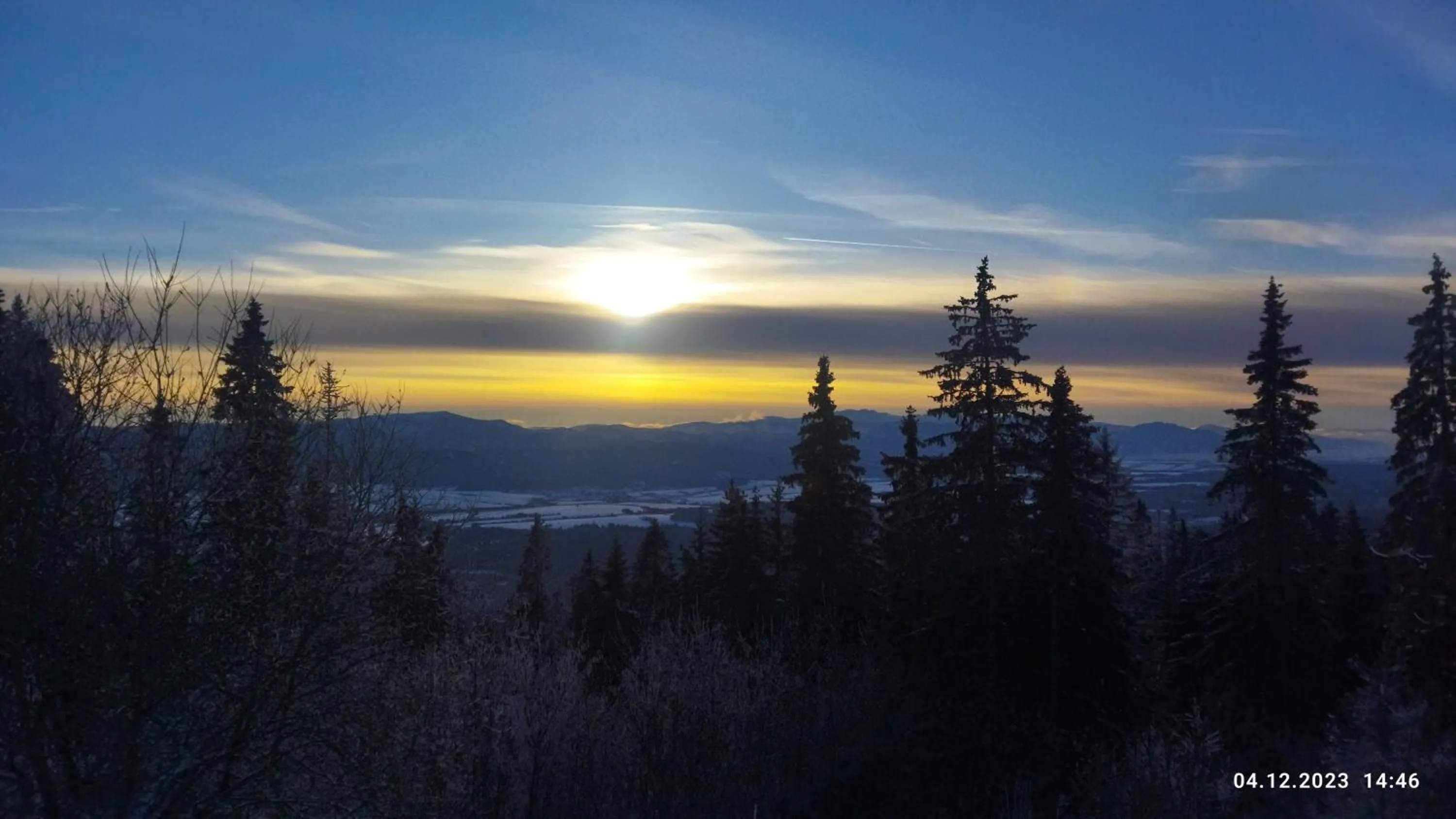 Natural landscape in Lucky Cat