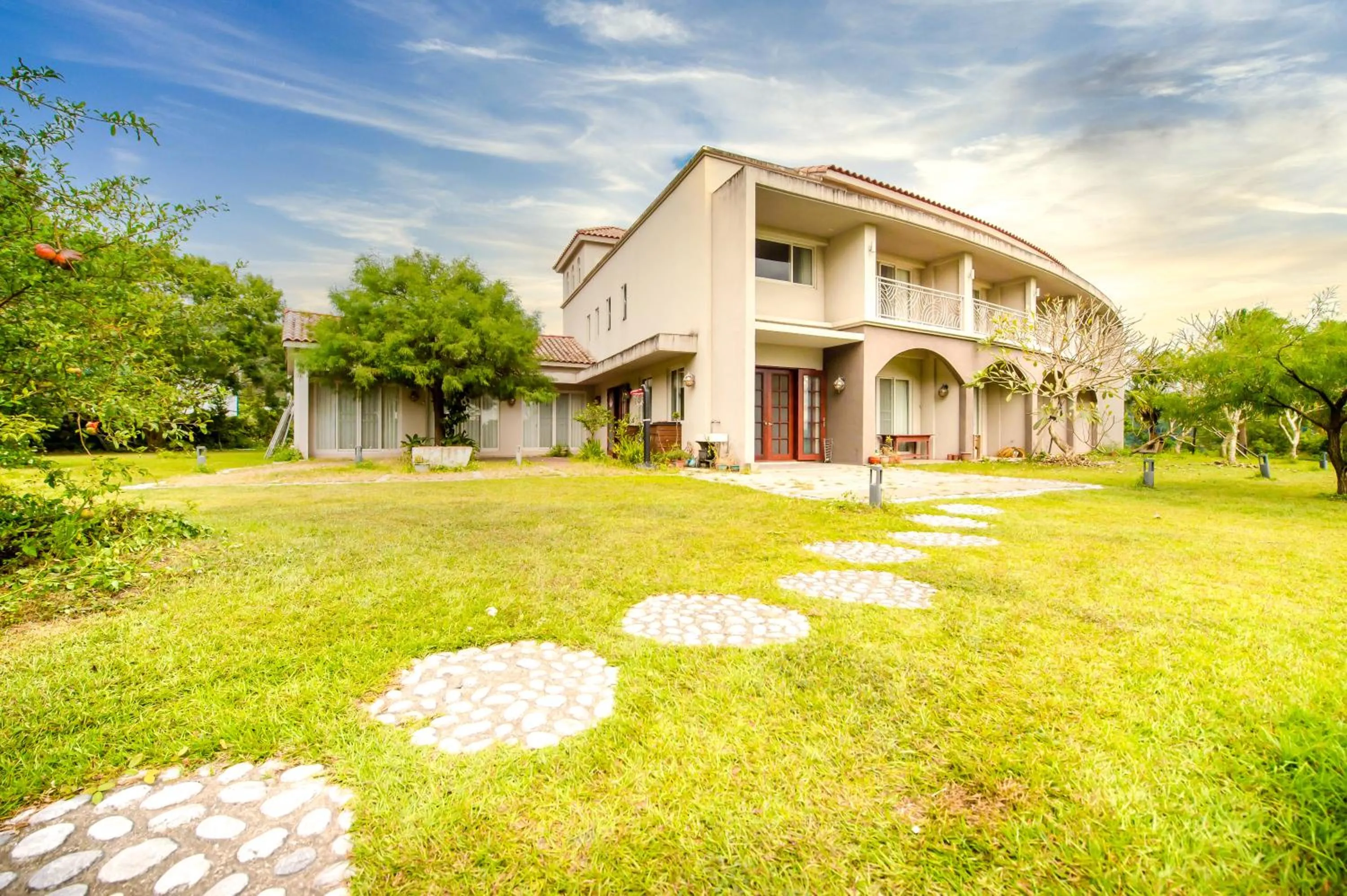 Property building in Miinnon Village B&B