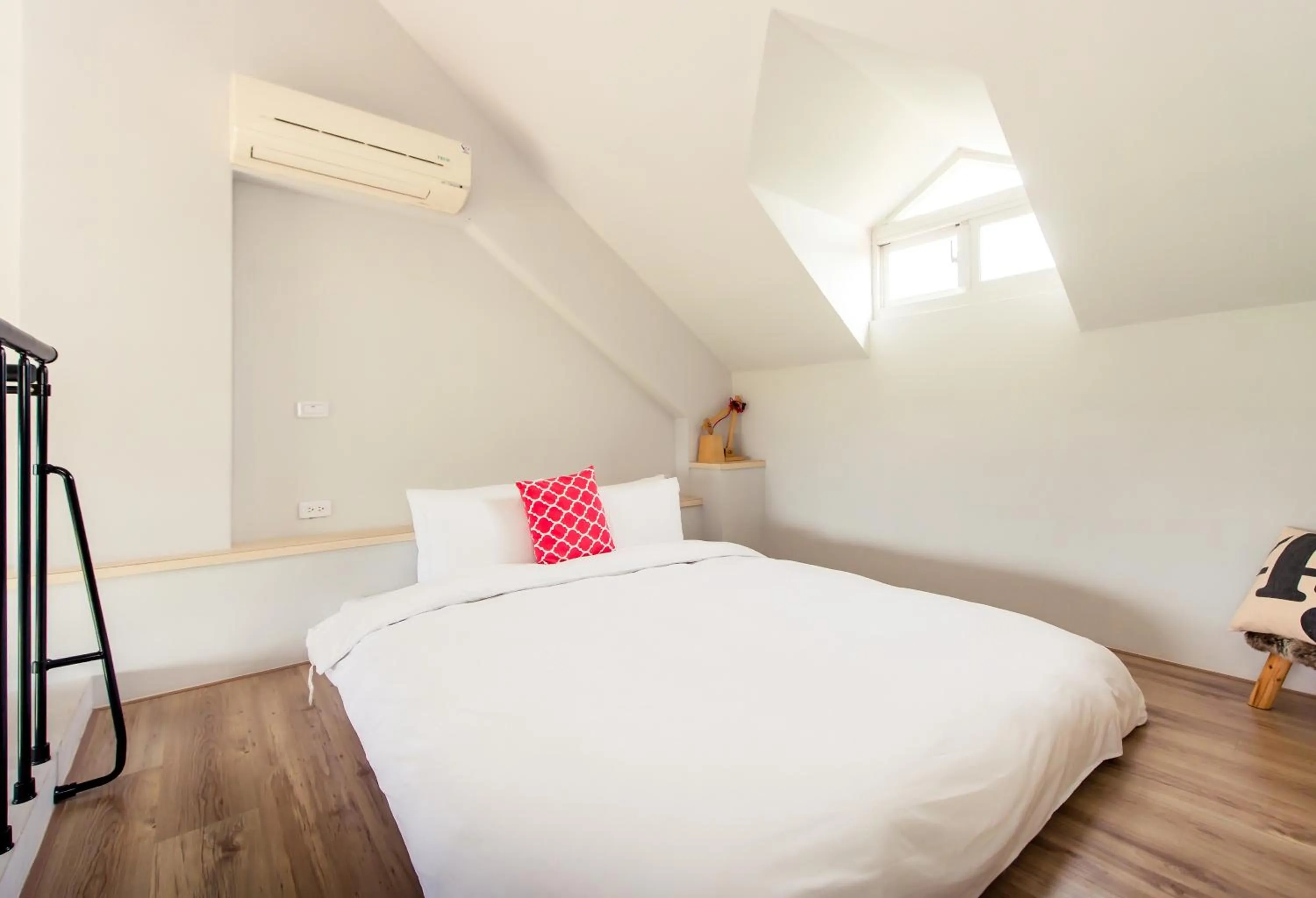 Bedroom, Bed in Miinnon Village B&B