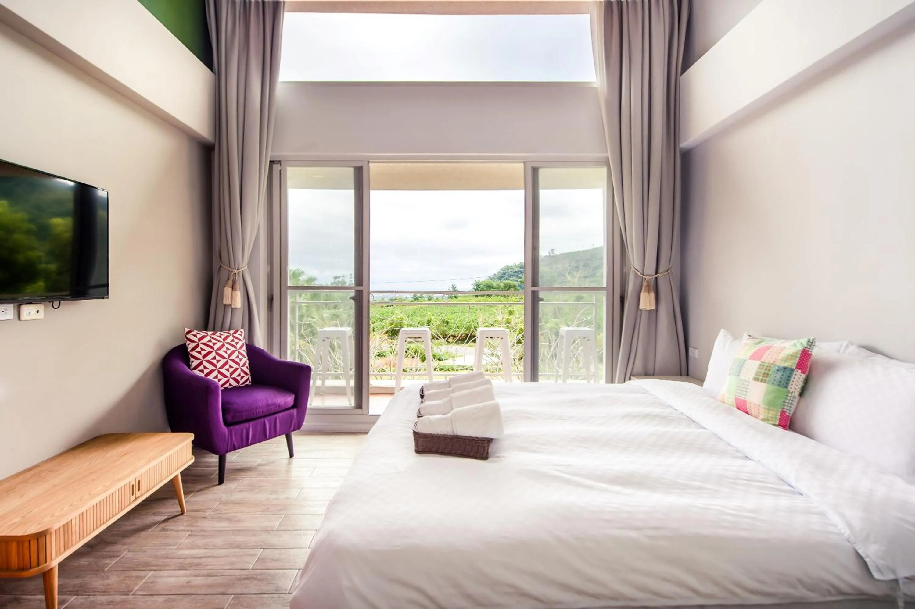 Bedroom, Bed in Miinnon Village B&B