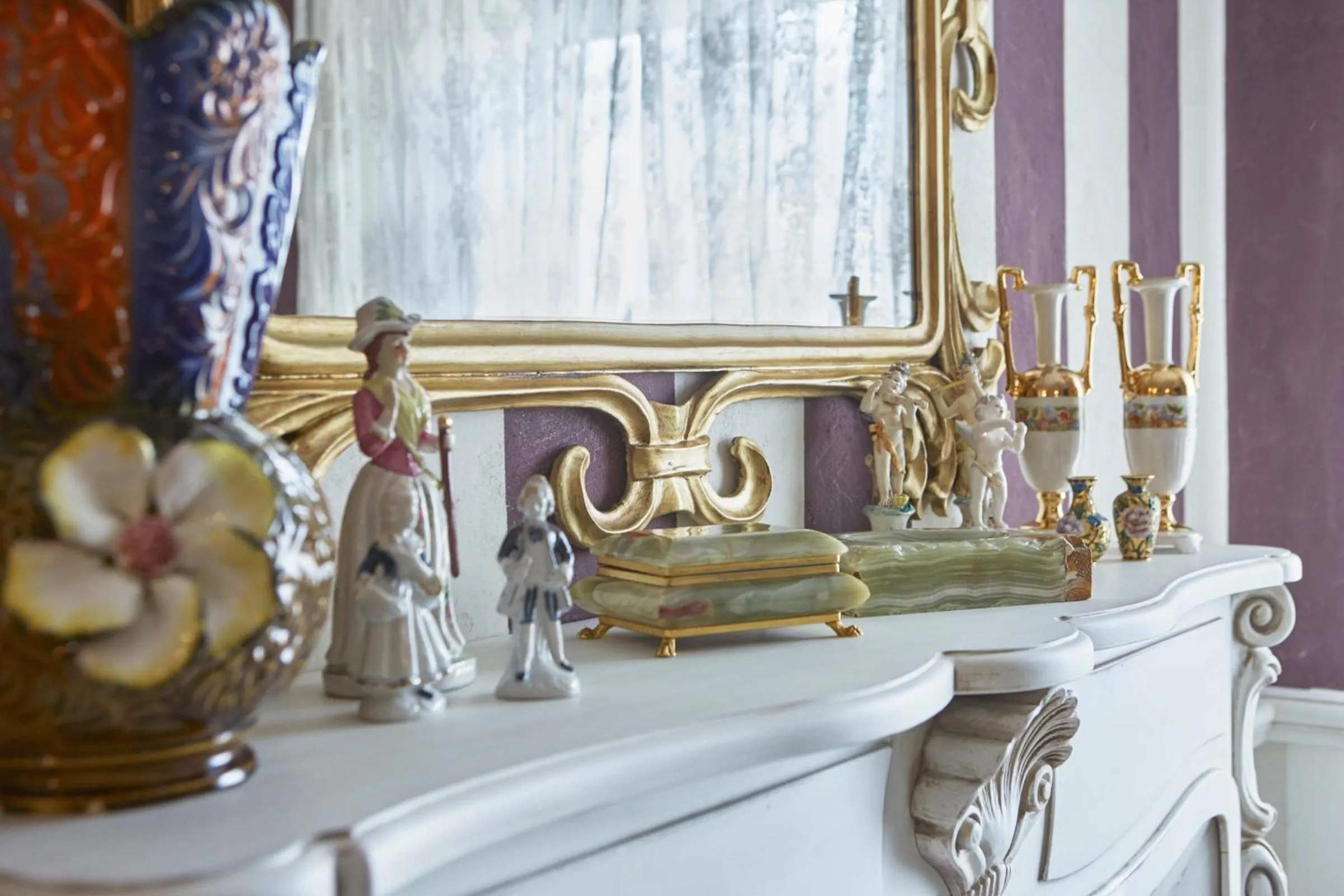 Lounge or bar in La Zarabba Boutique Hotel