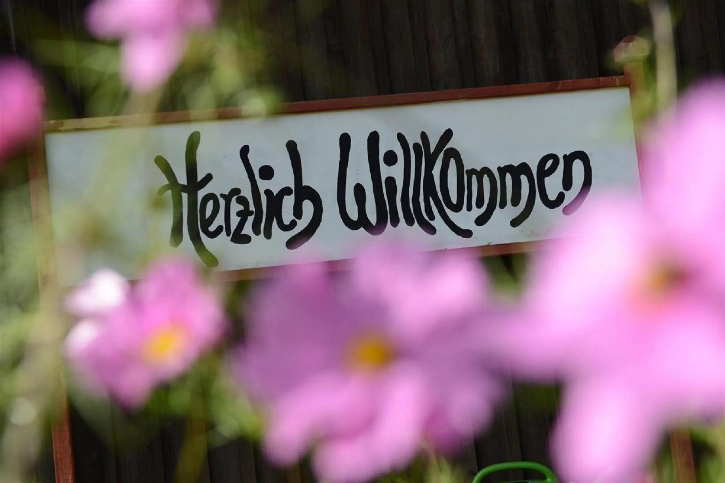 Garden in Gästehaus St Theresia Bodensee