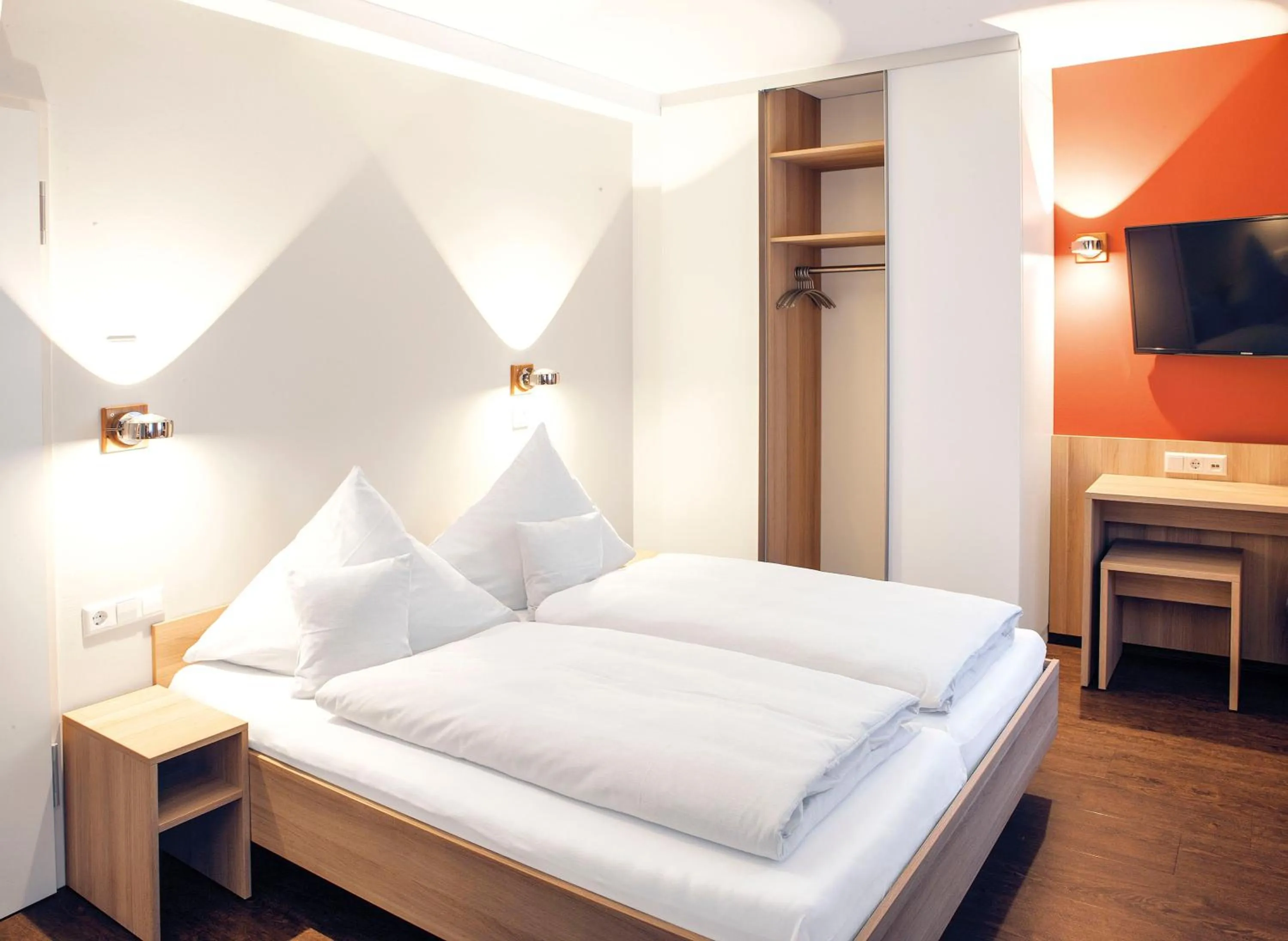 Photo of the whole room in Gästehaus St Theresia Bodensee