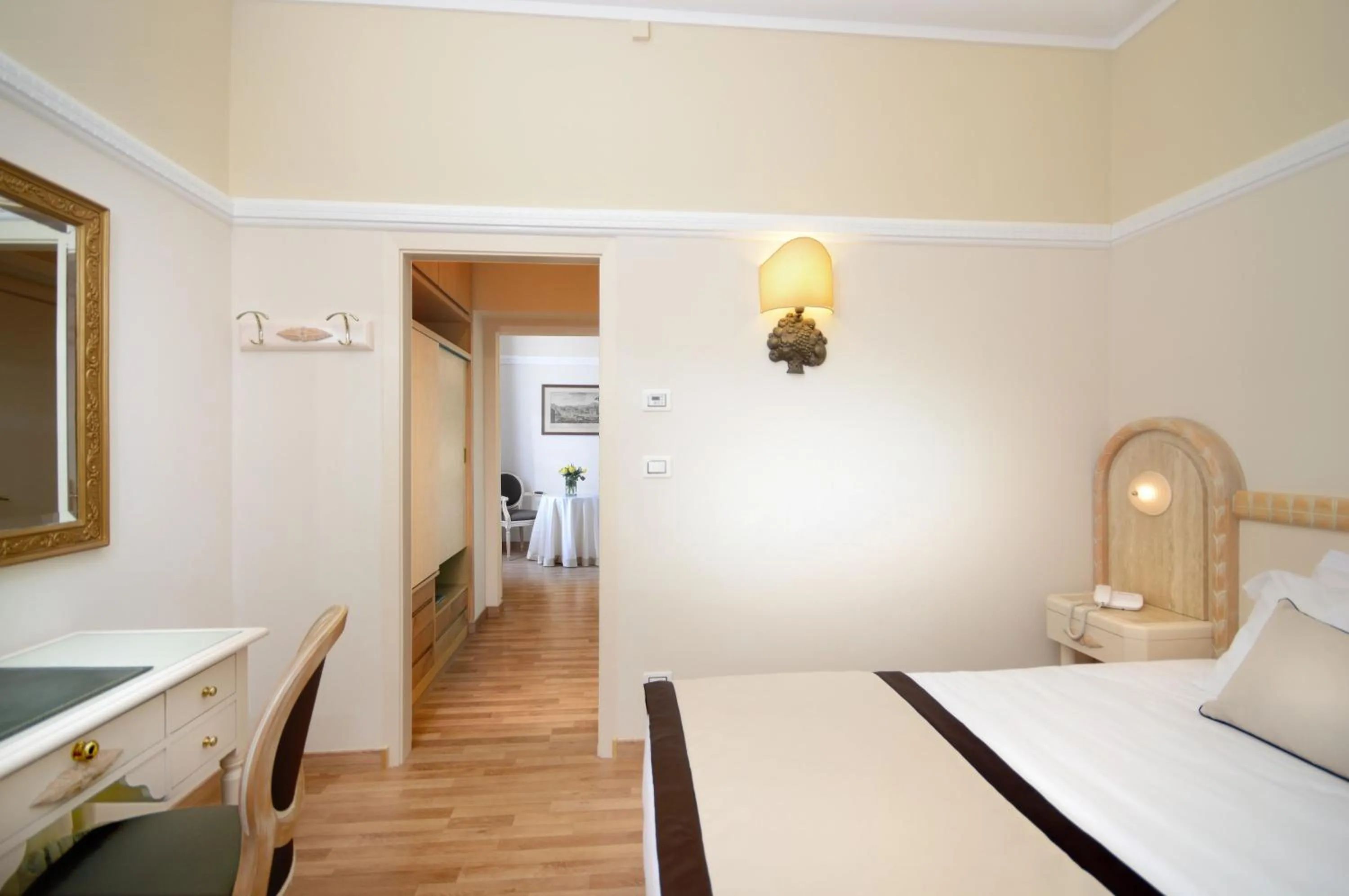 Photo of the whole room in Grand Hotel Vittoria