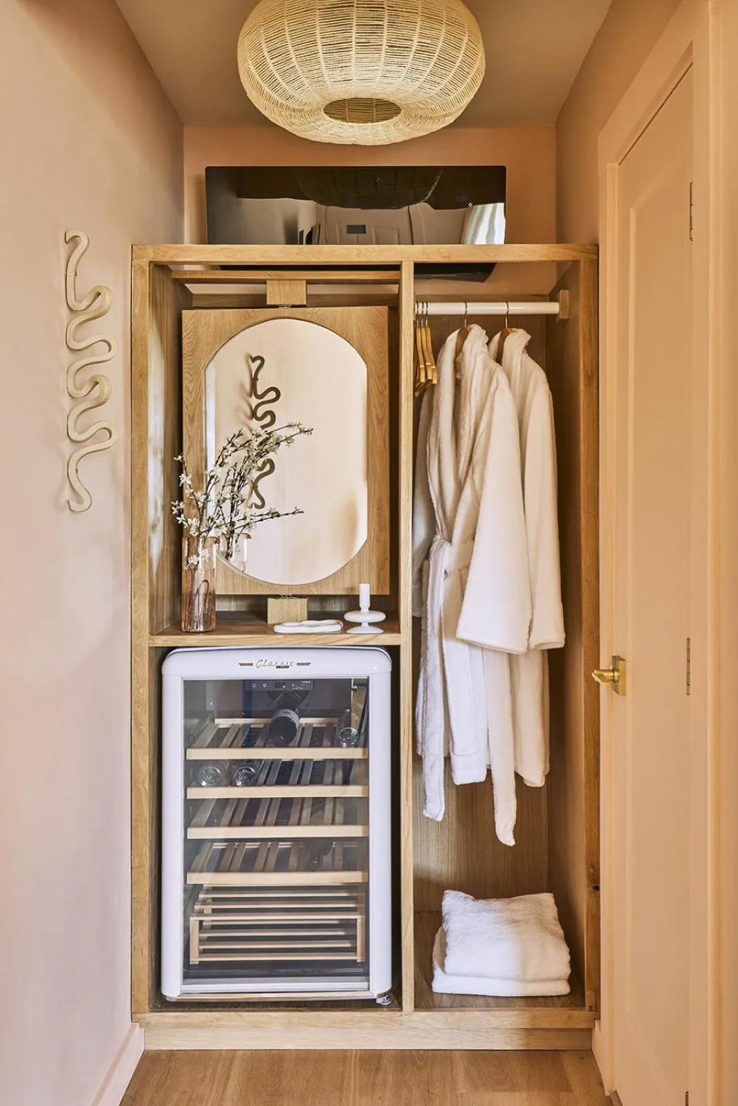 wardrobe in The Beacon