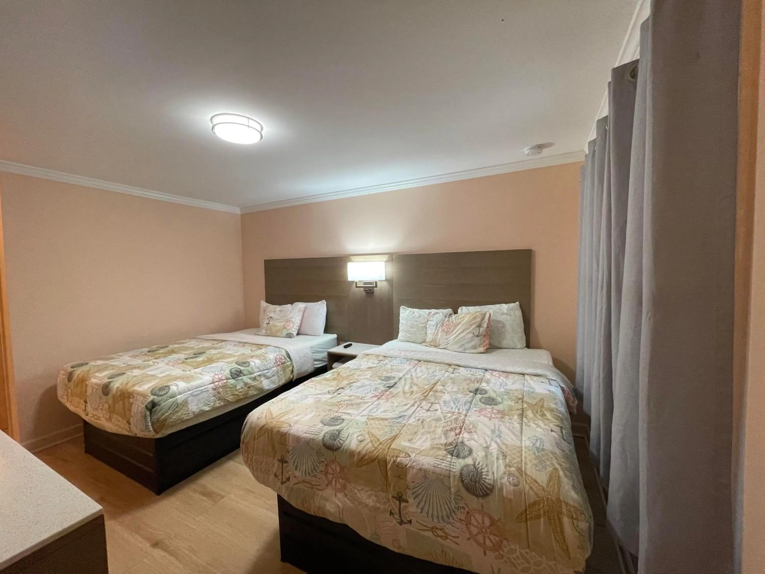 Bedroom, Bed in The Beacon