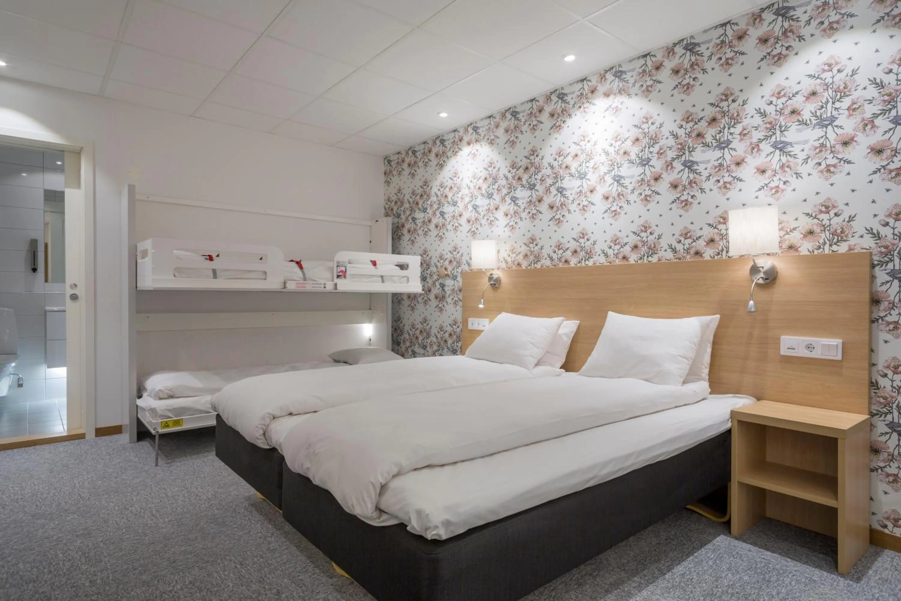 Bed in First Hotel Dragonen