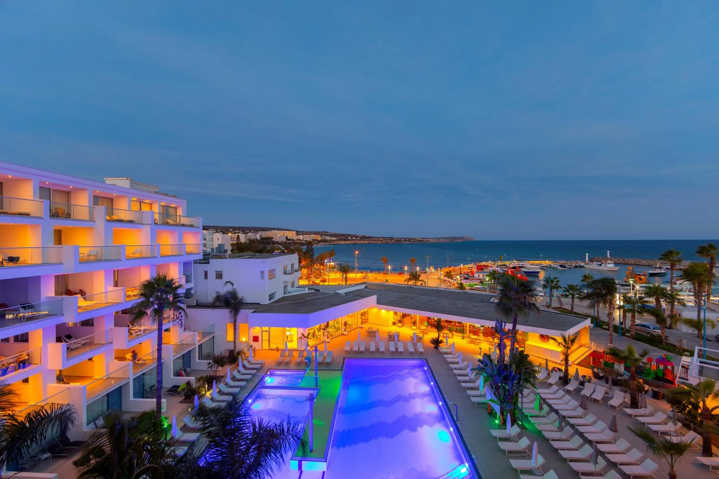 Property building in Limanaki Beach Hotel & Suites