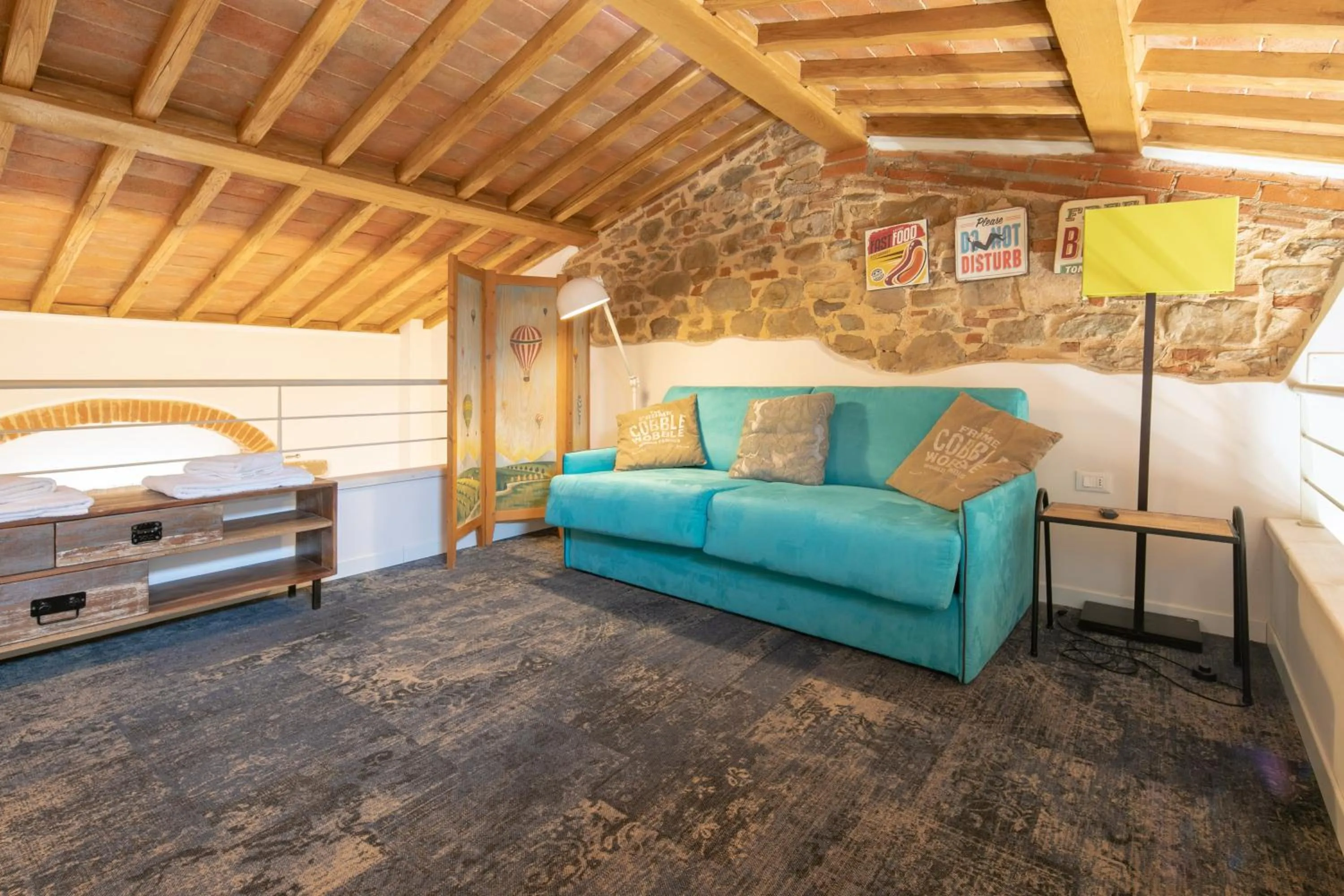 Living room in Giglio Apartments by Mmega