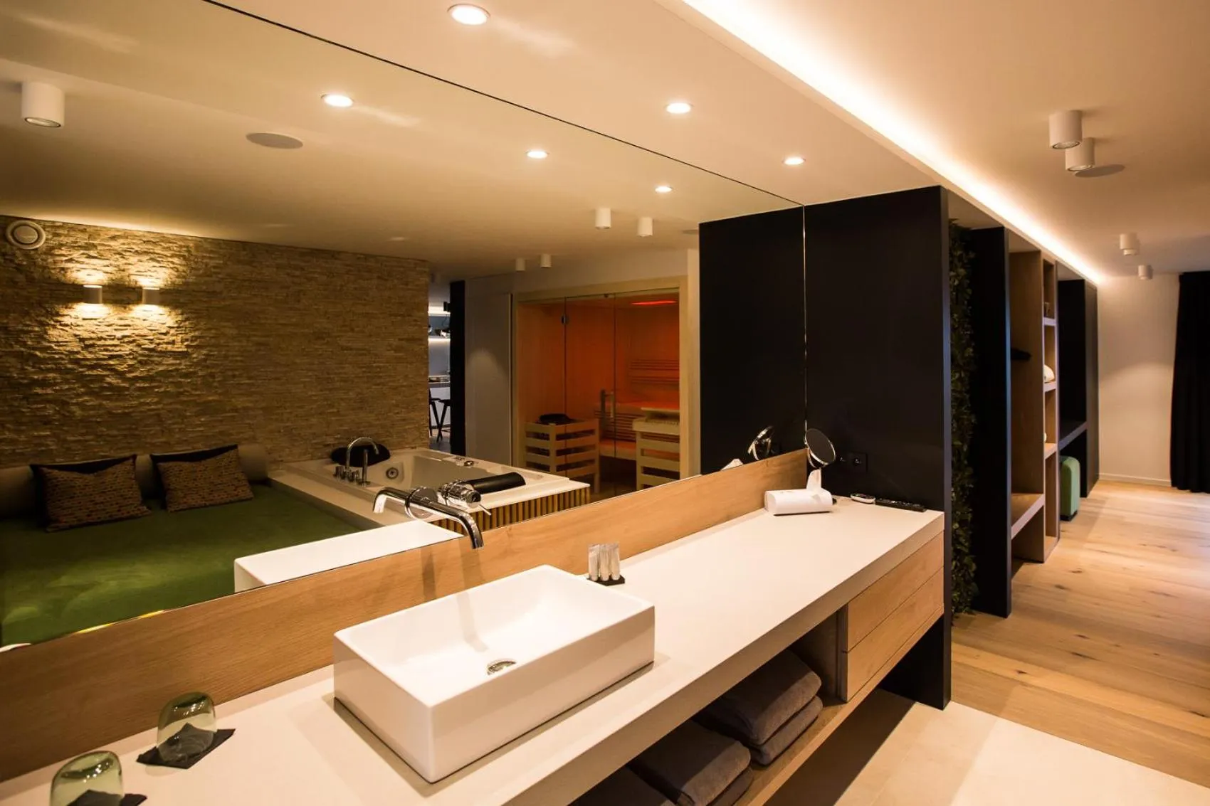 Bathroom in Wellness Hasselt B&B