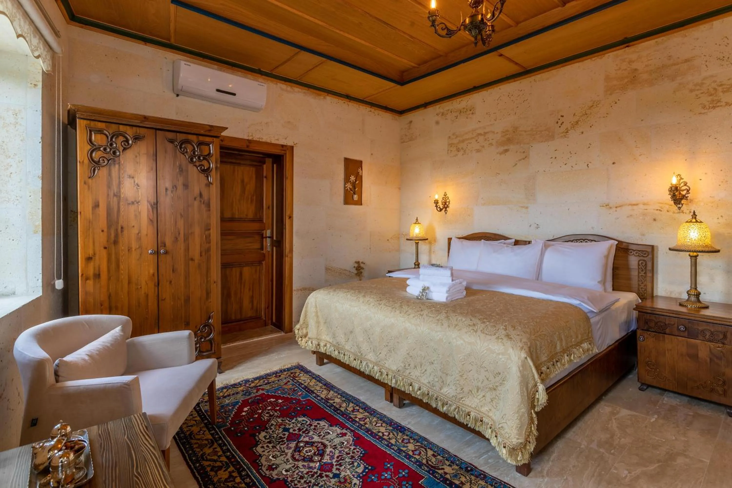 Bed in Esens Stone House