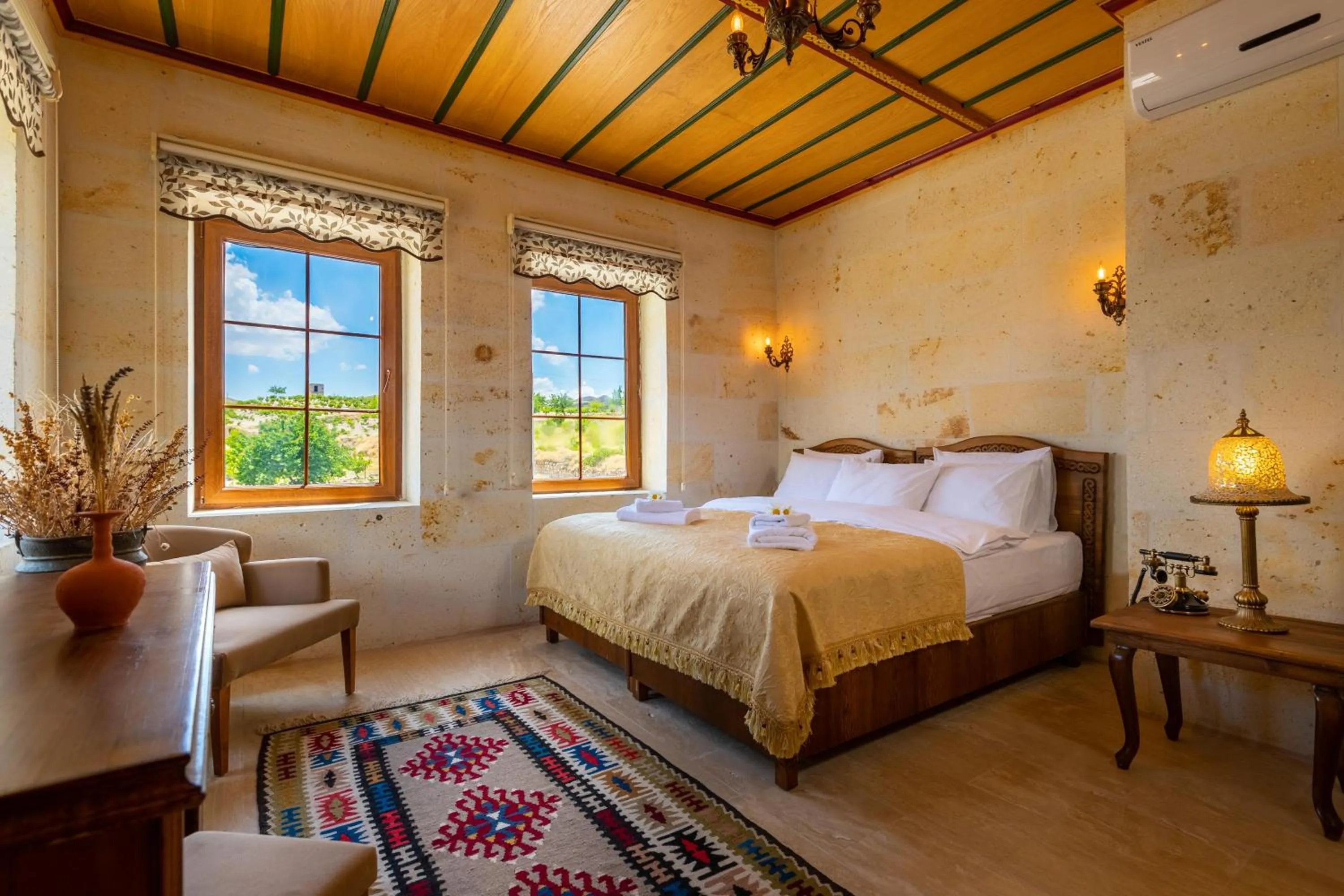 Photo of the whole room, Bed in Esens Stone House