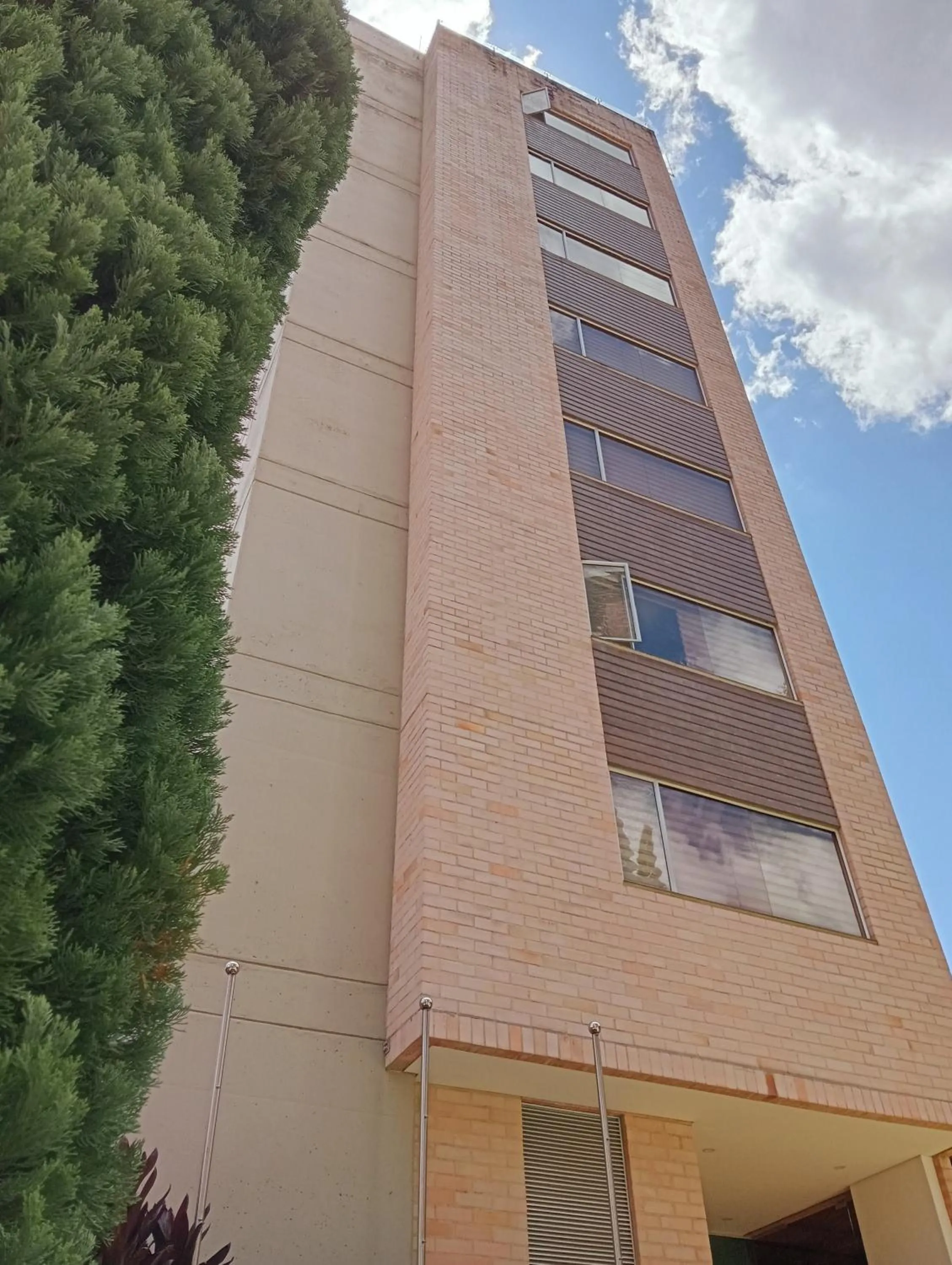 Property building in Hotel Lomas 10 Medellin