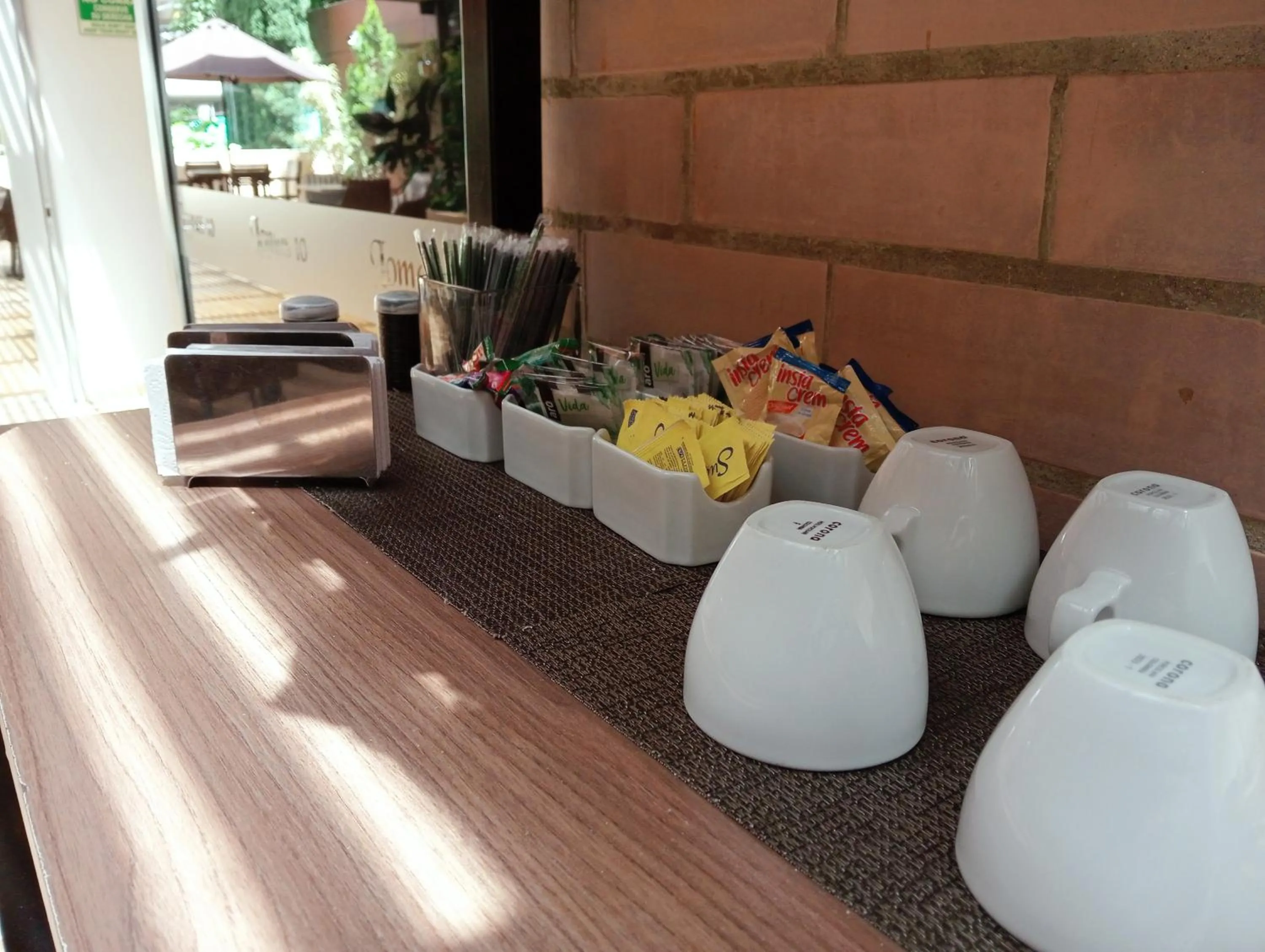 Coffee/tea facilities in Hotel Lomas 10 Medellin