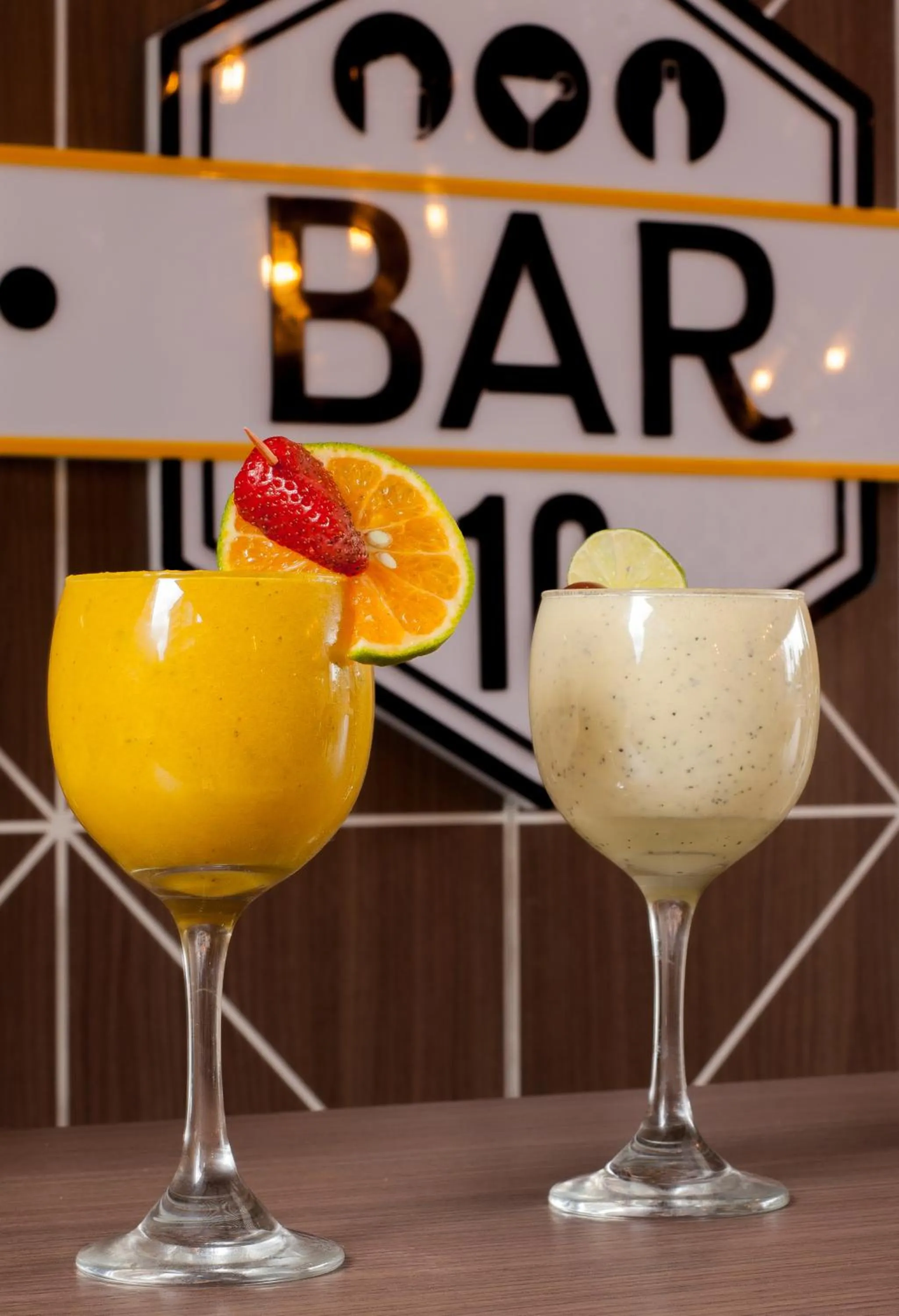 Lounge or bar in Hotel Lomas 10 Medellin