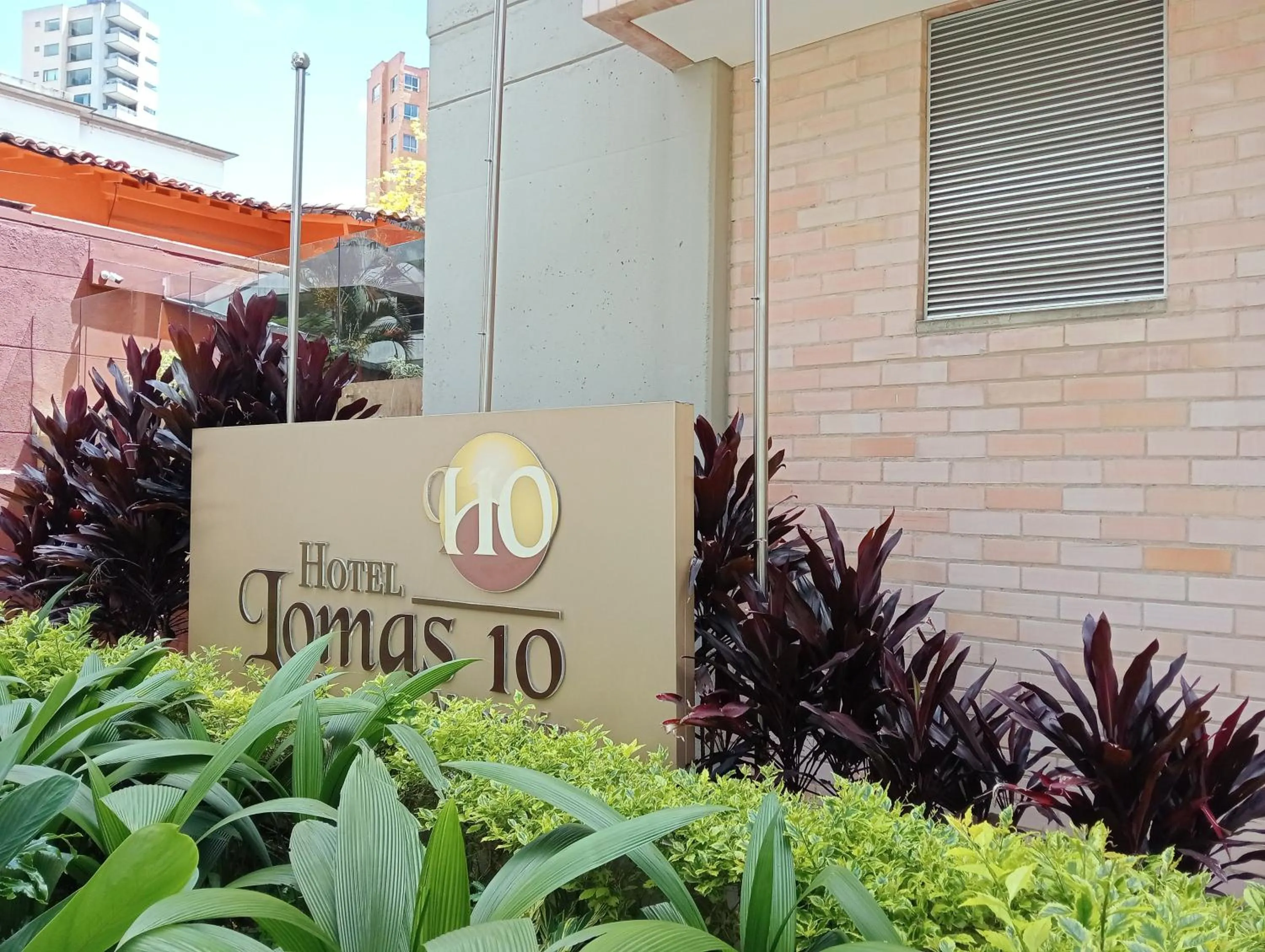 Property logo or sign in Hotel Lomas 10 Medellin
