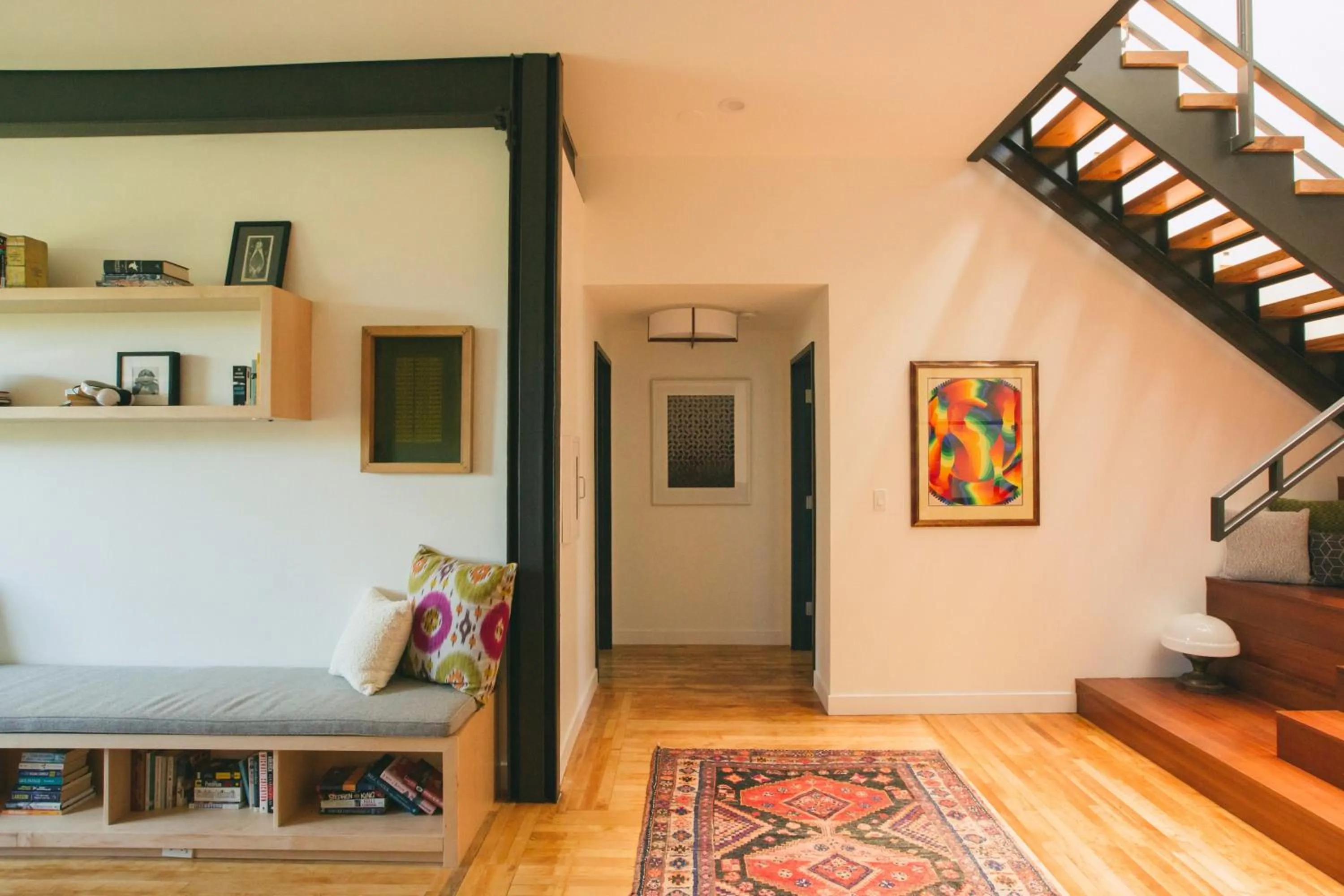 Library in The Publishing House Bed and Breakfast