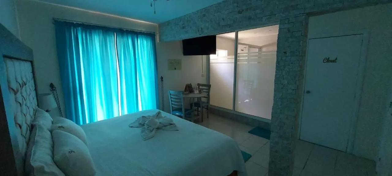 Bed in Victoria Hotel y Spa