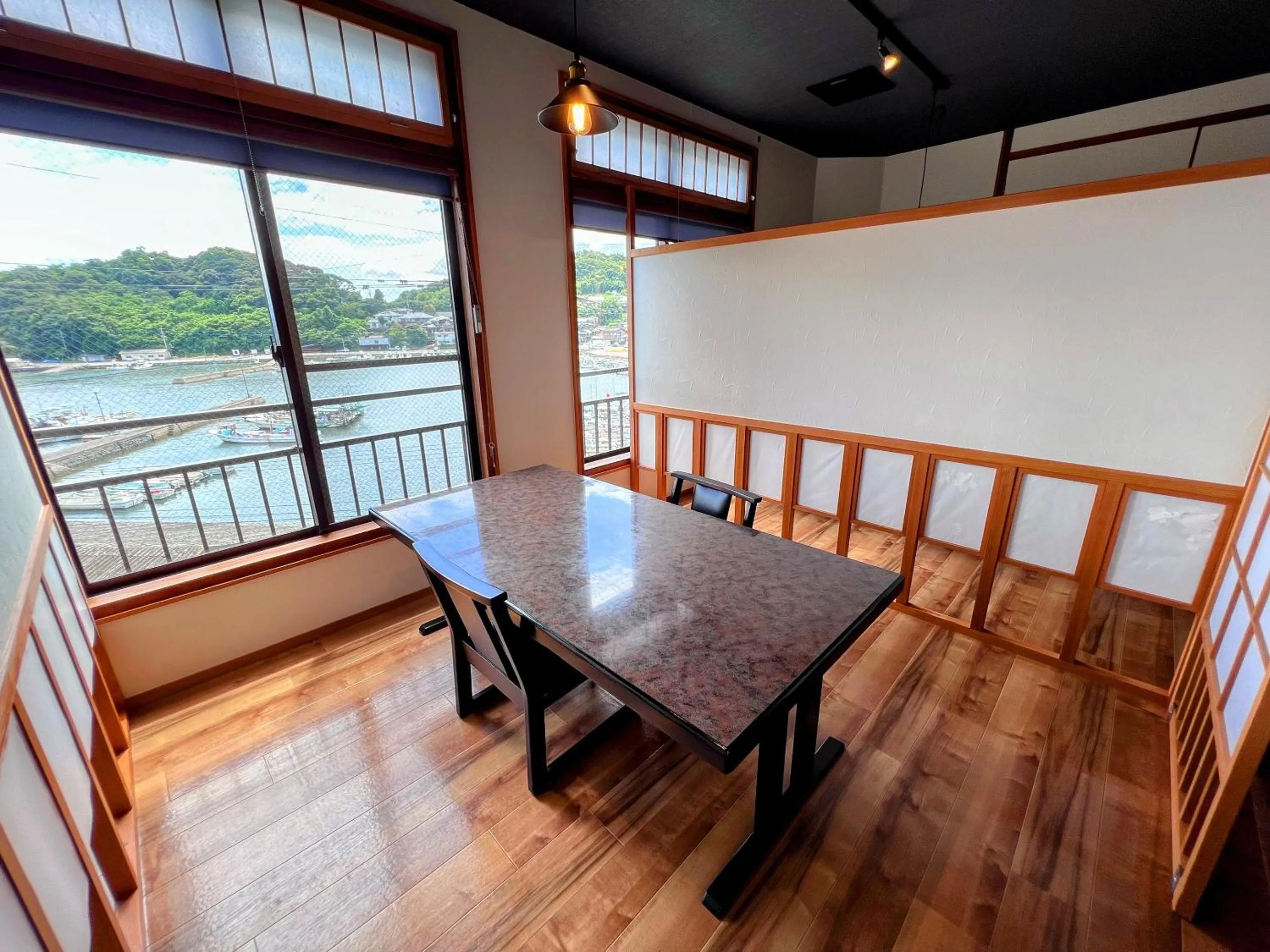 Restaurant/places to eat in Ichifukuso