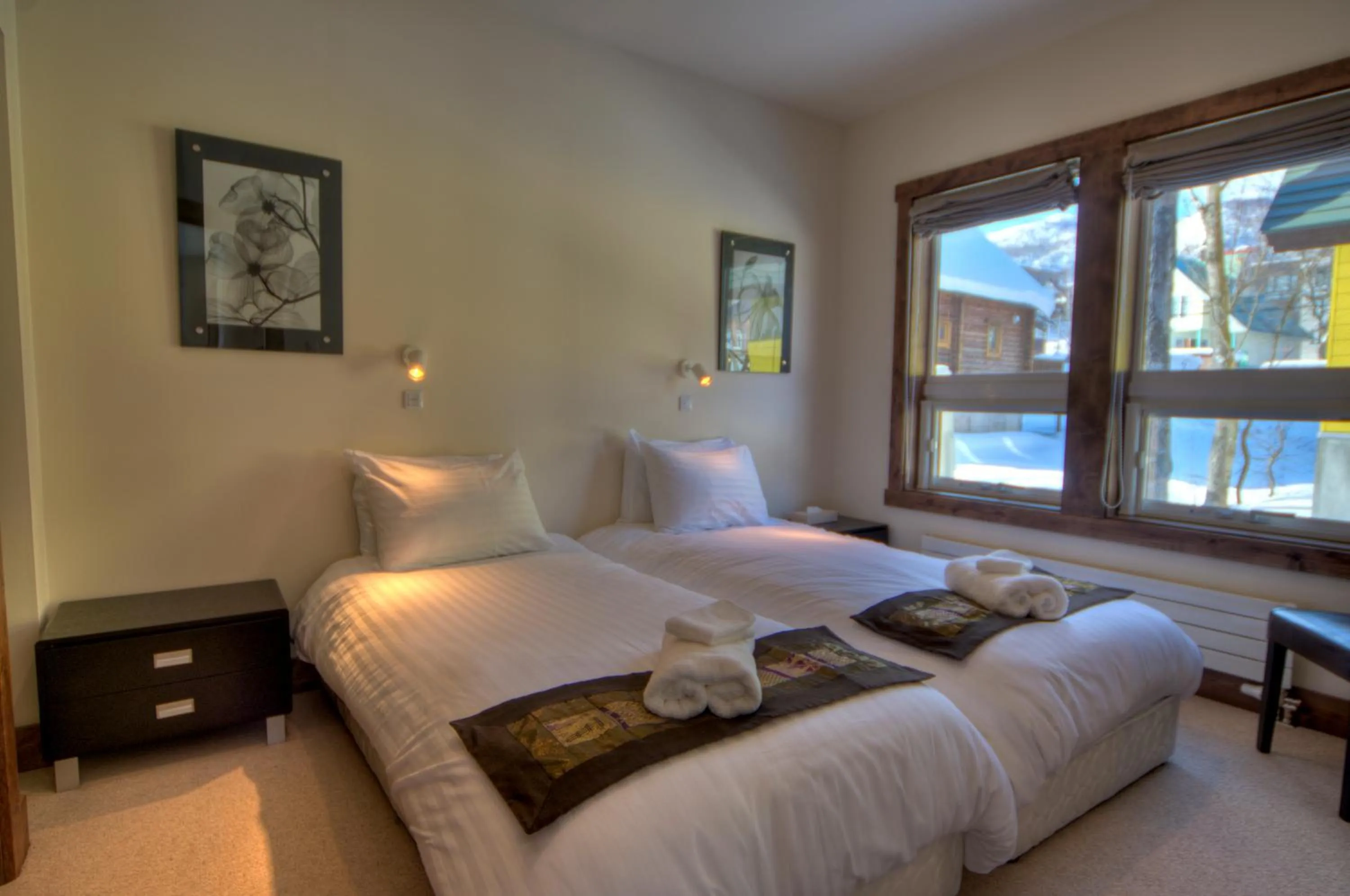 Bedroom, Bed in Gouka Chalet