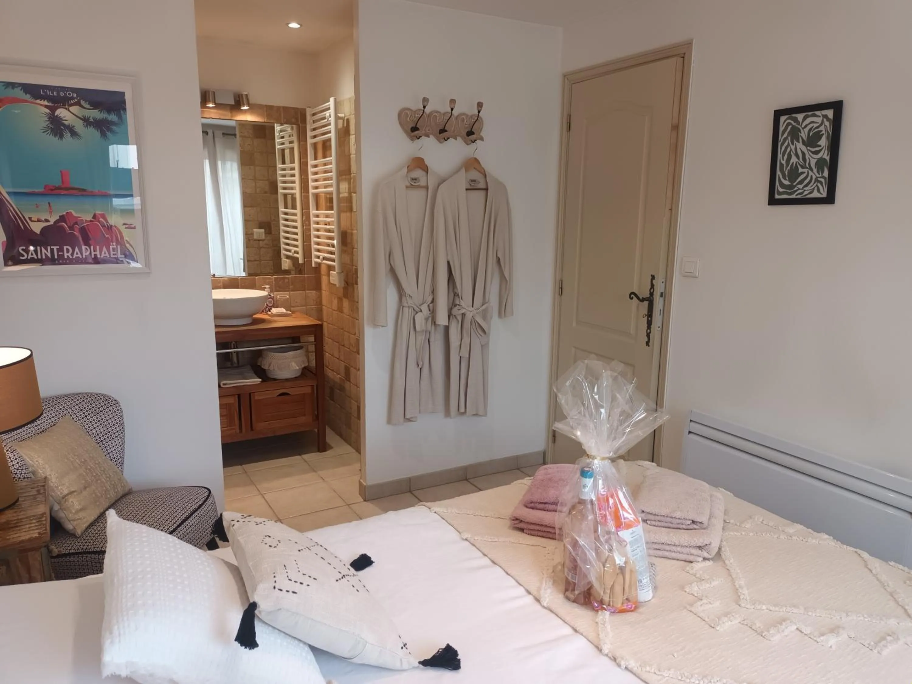 Jolie petite suite Côte d'Azur.