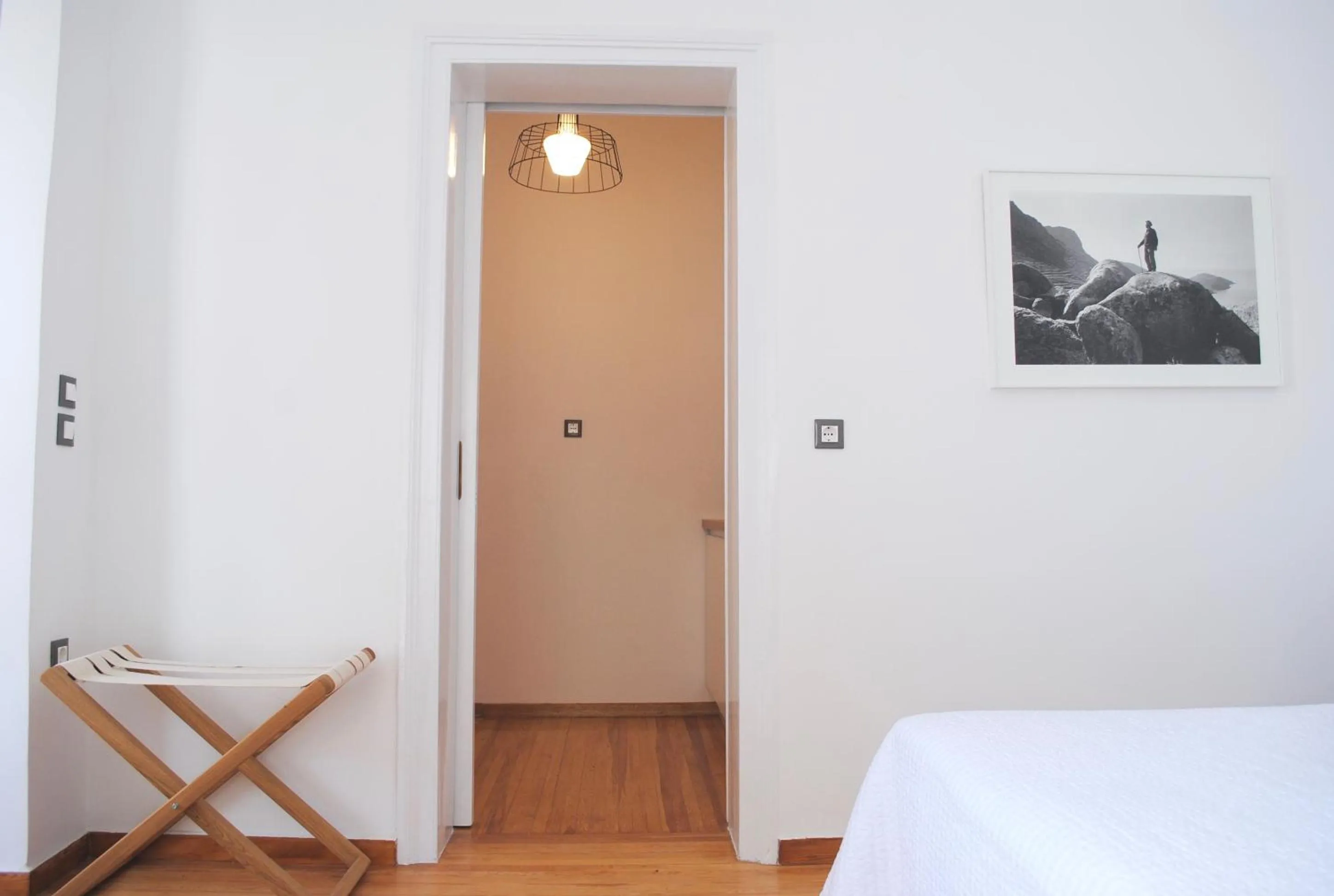 Kitchen or kitchenette, Bed in Athens Residence Apartments