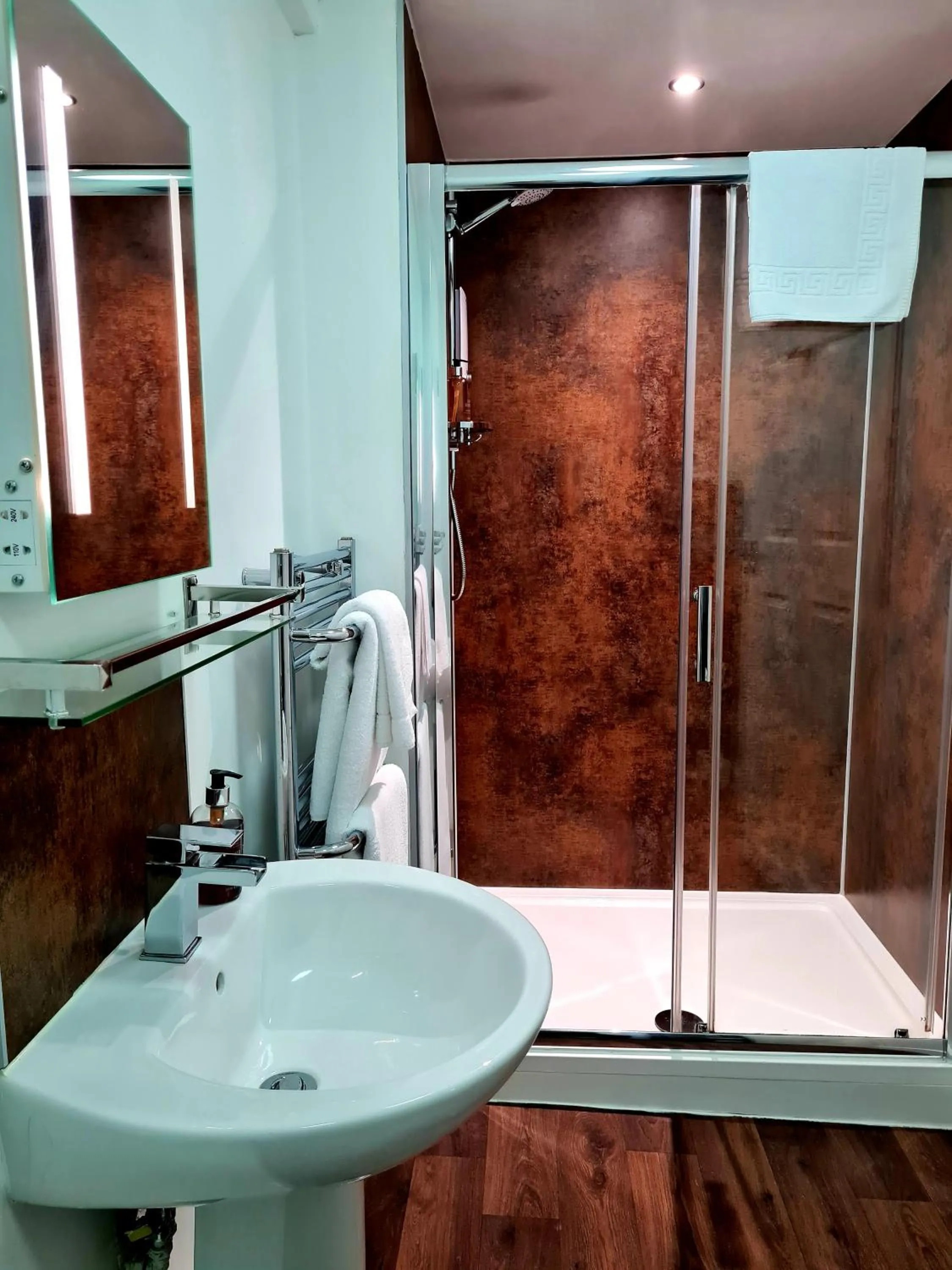 Bathroom in Atholl House Skye