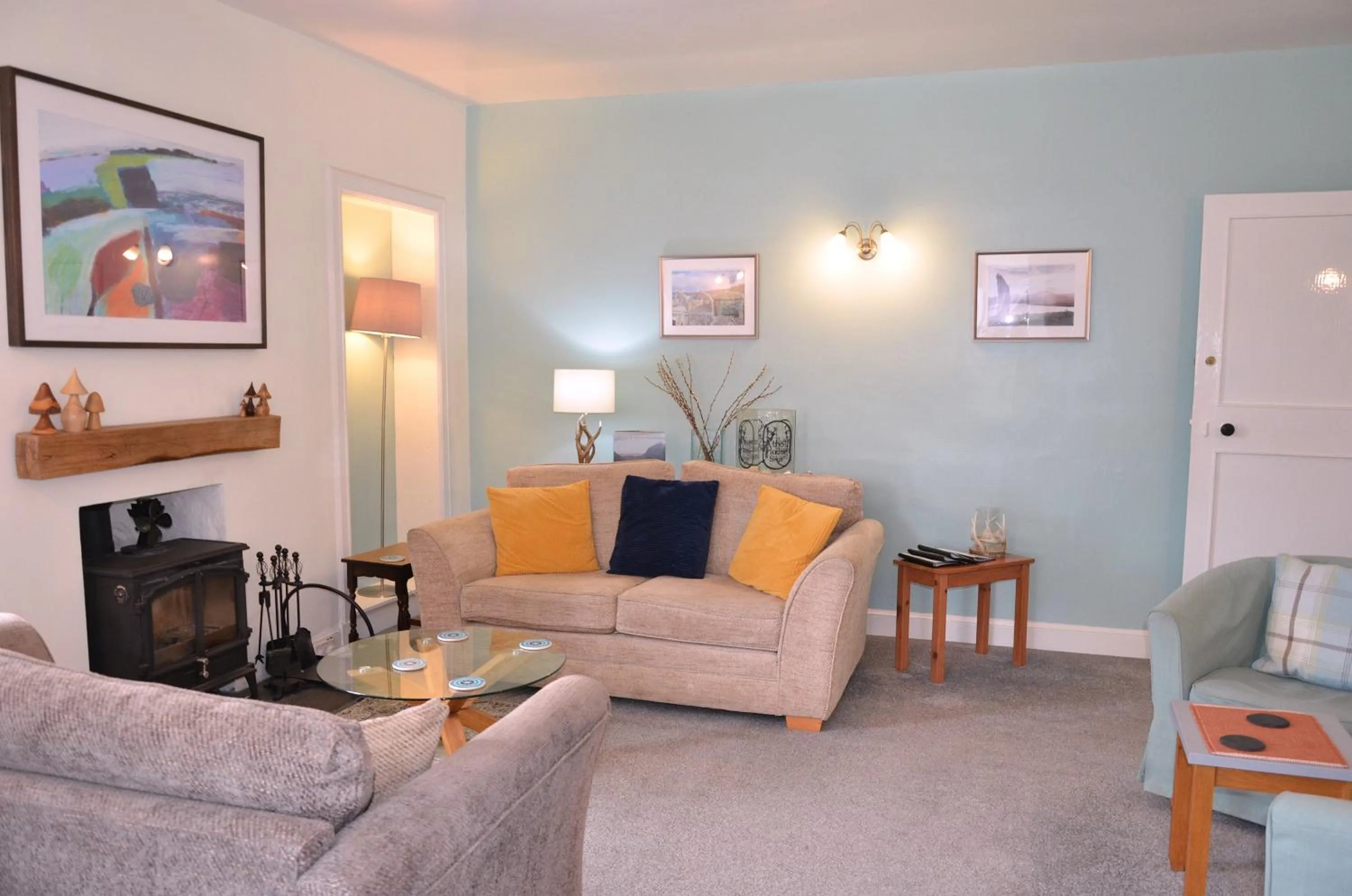 Lounge or bar in Atholl House Skye