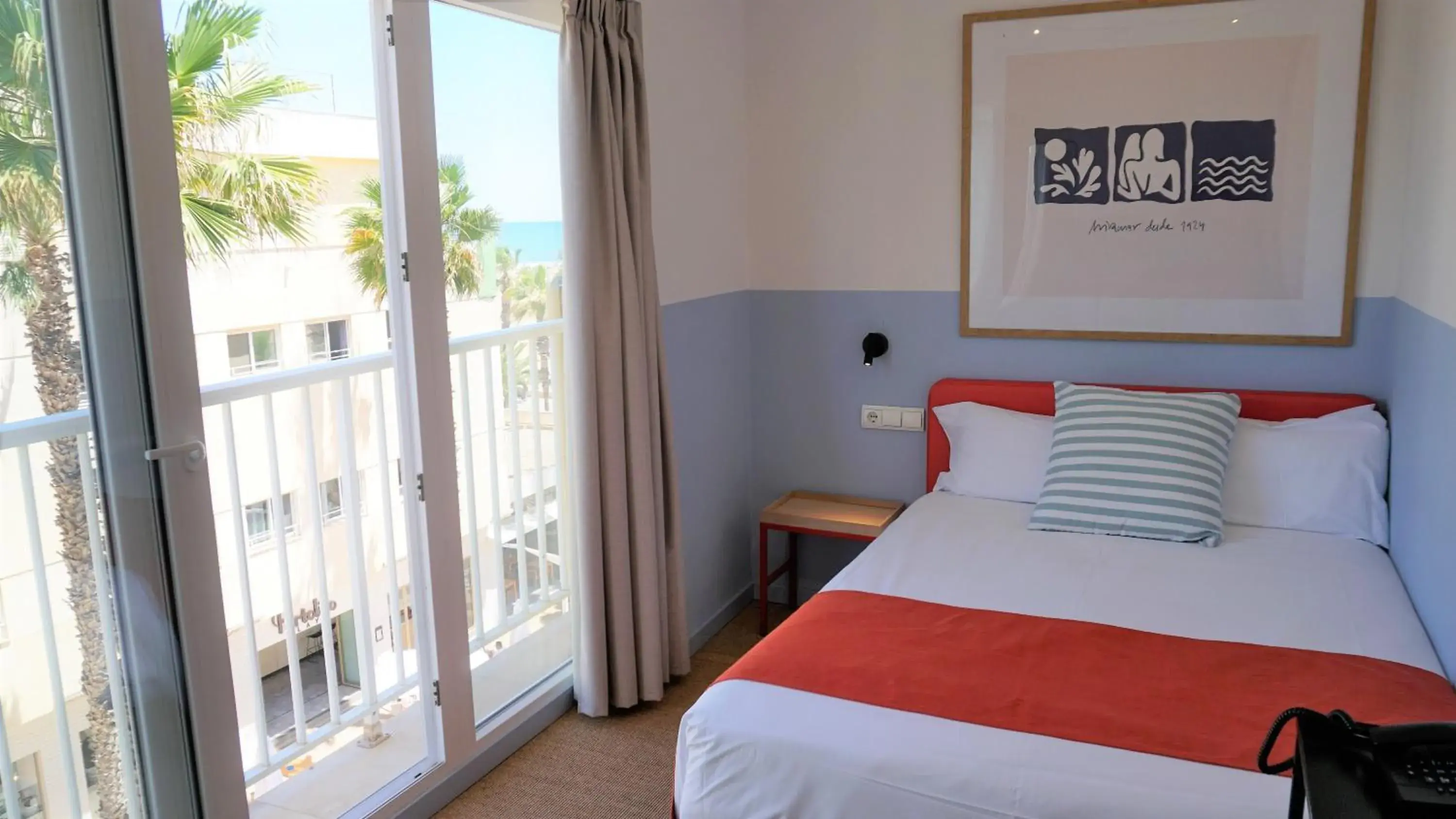 Standard Single Room in Hotel Miramar Valencia Standard Single Room in Hotel Miramar Valencia