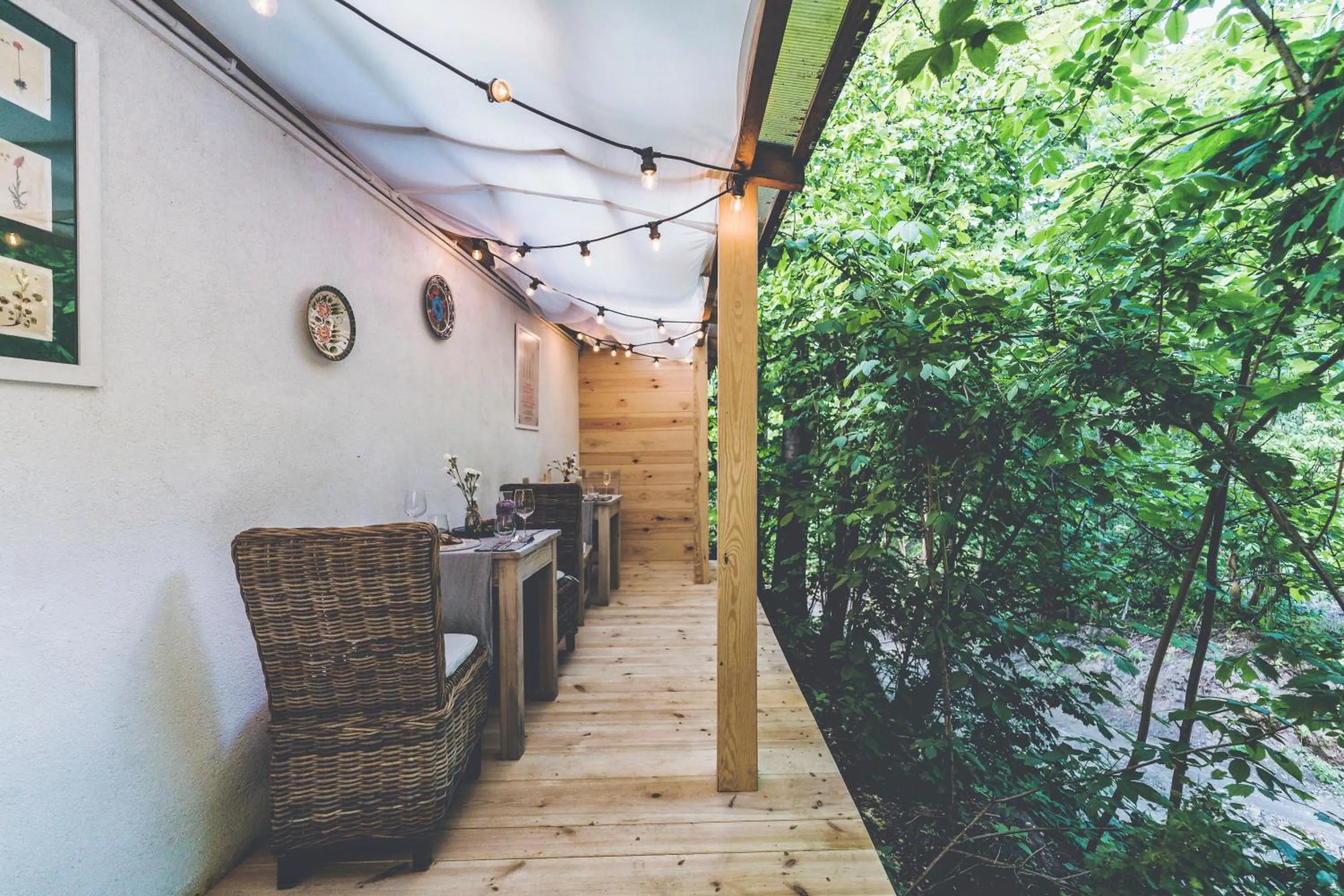 Restaurant/places to eat in Łubinowe Wzgórze Dom II