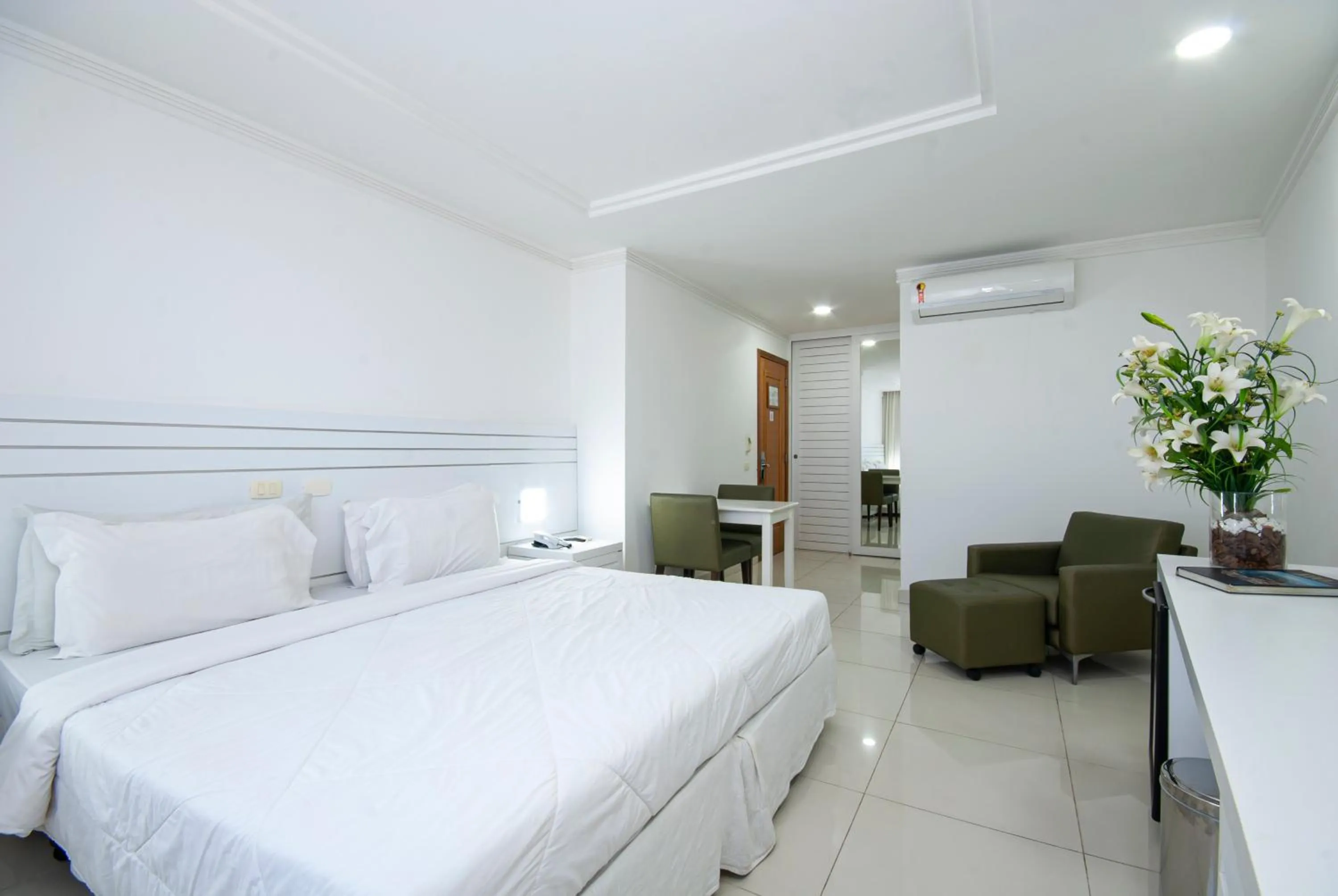 Bed in Hotel Bandeirantes