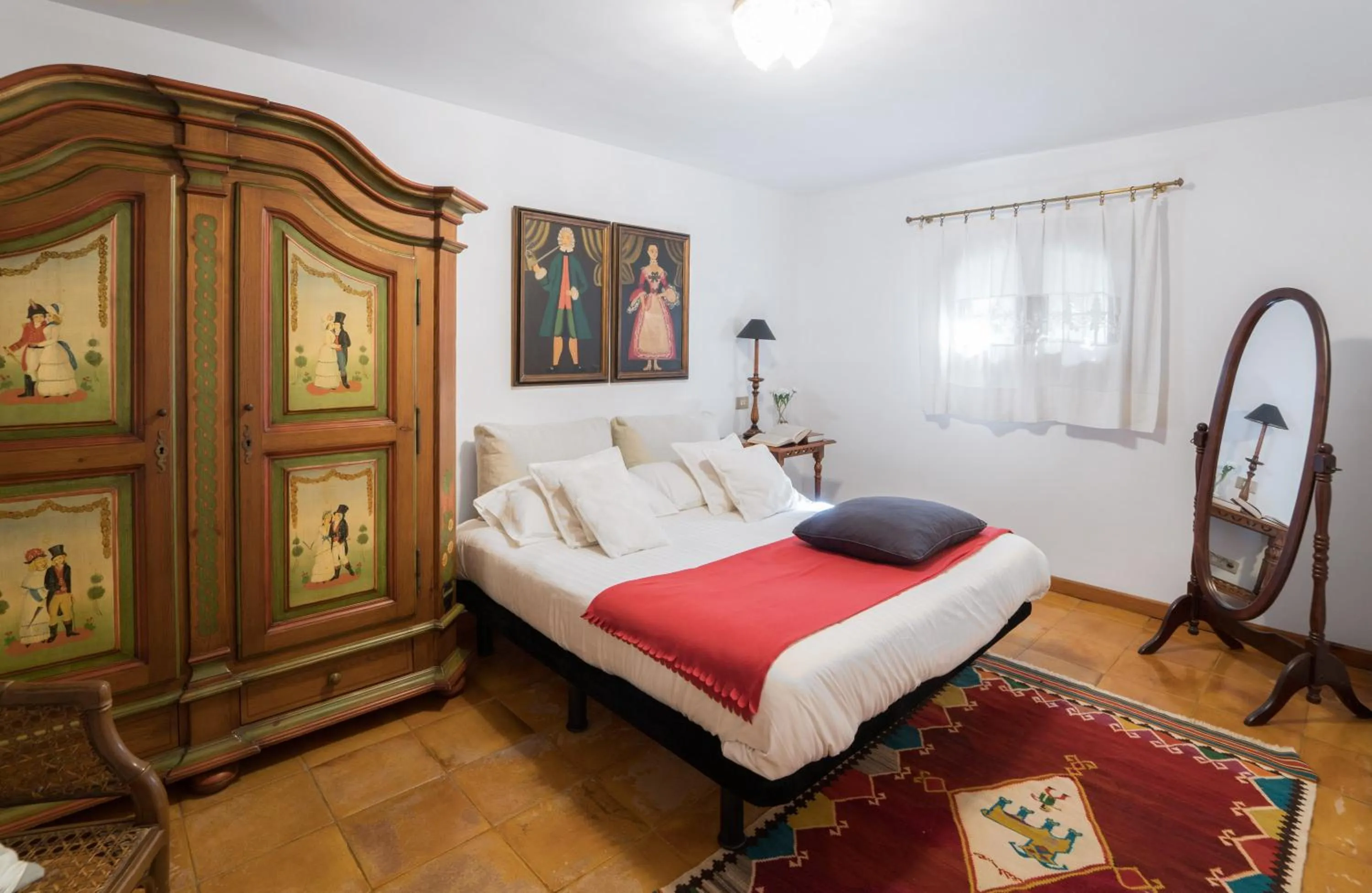 Bed in Villa El Porto