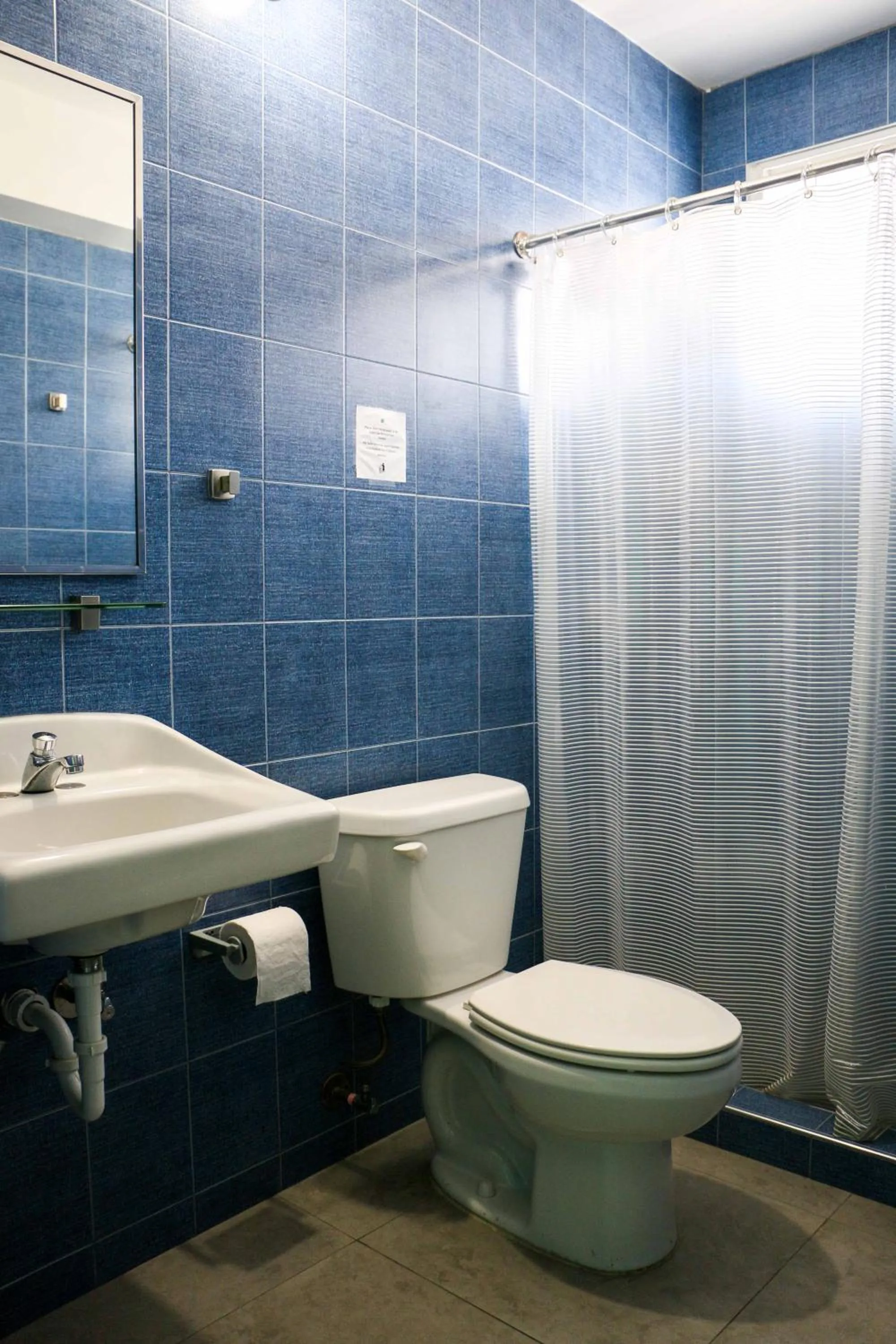 Bathroom in Conturce Hostel