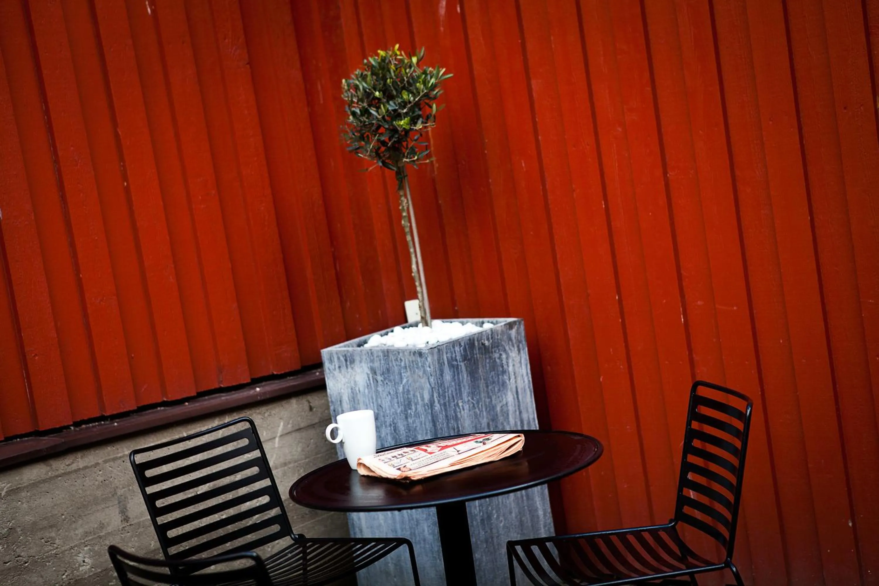 Communal lounge/ TV room in Home Hotel Kung Oscar