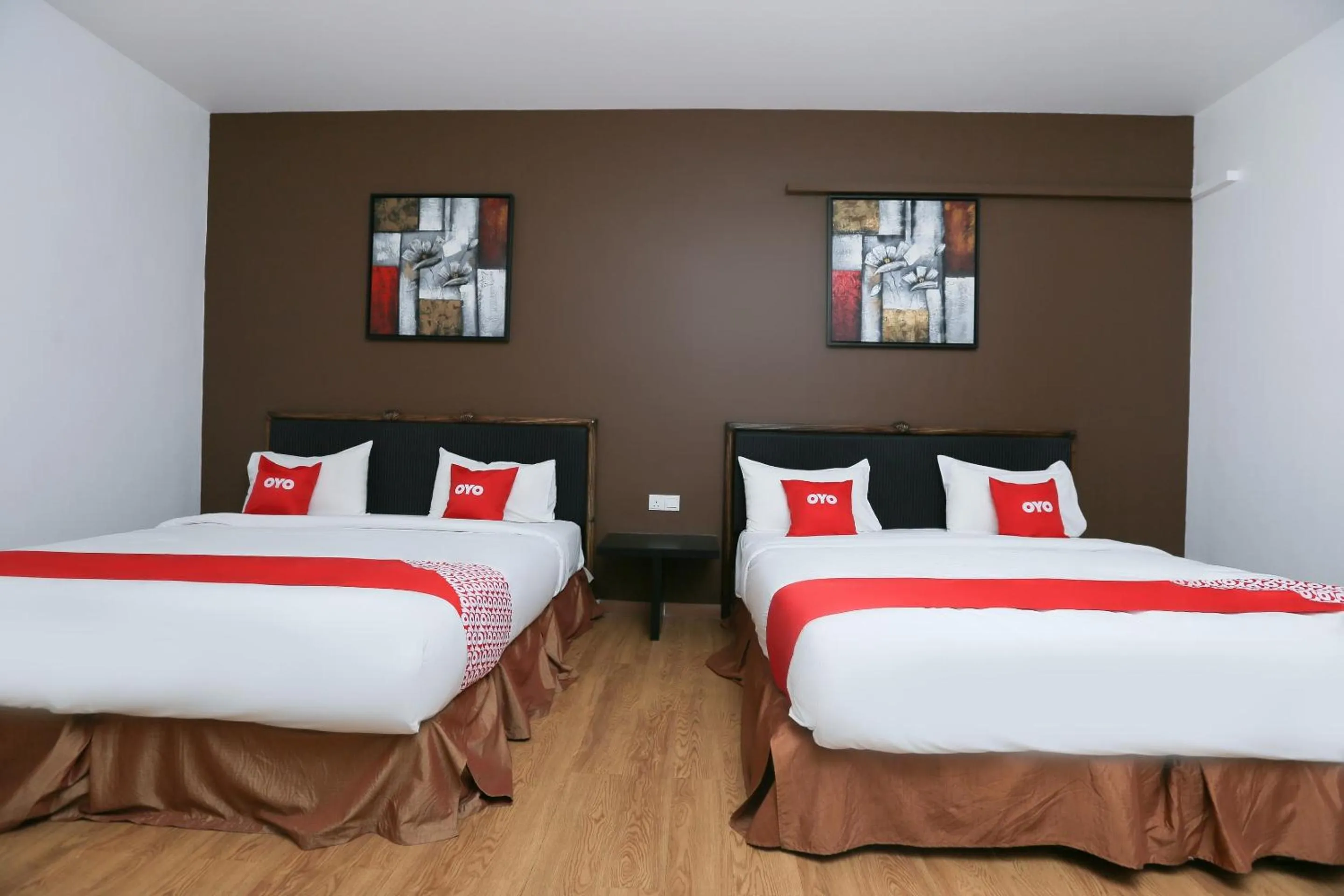 Bedroom, Bed in OYO 89915 East Mount Hotel