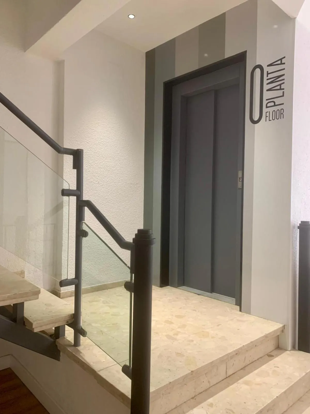 Property building in Hotel Zaymar