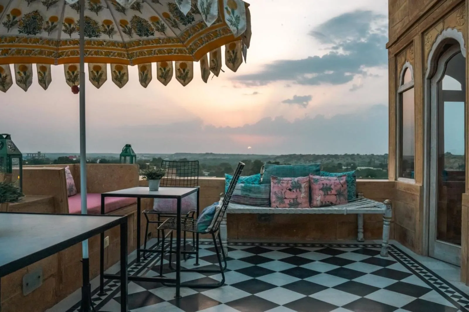 Restaurant/places to eat in The Secret House - Adults Only