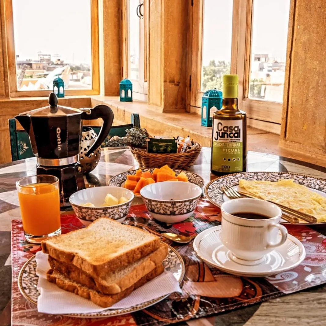 Breakfast in The Secret House - Adults Only