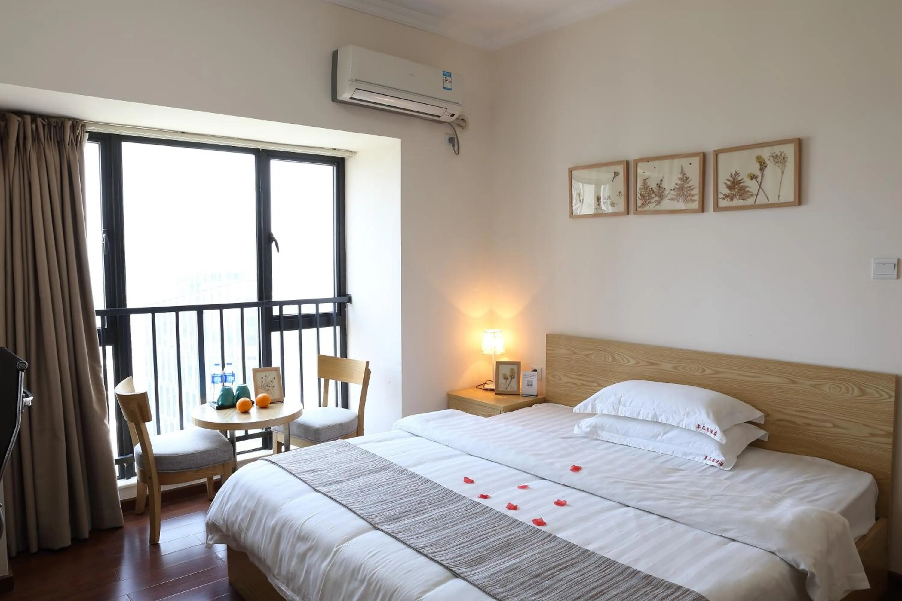 Bed in Guangzhou Convention Center Apartment