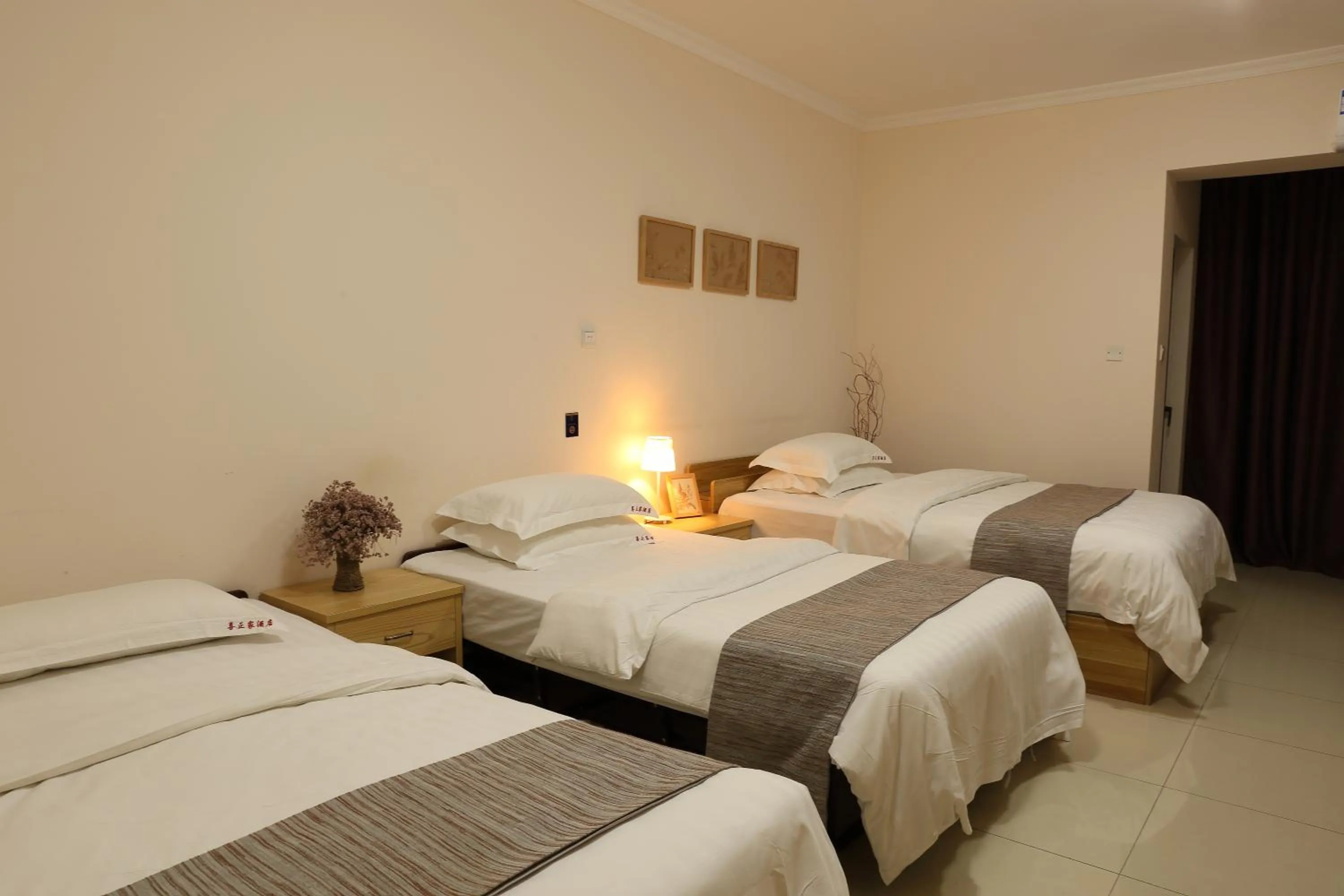 Bed in Guangzhou Convention Center Apartment