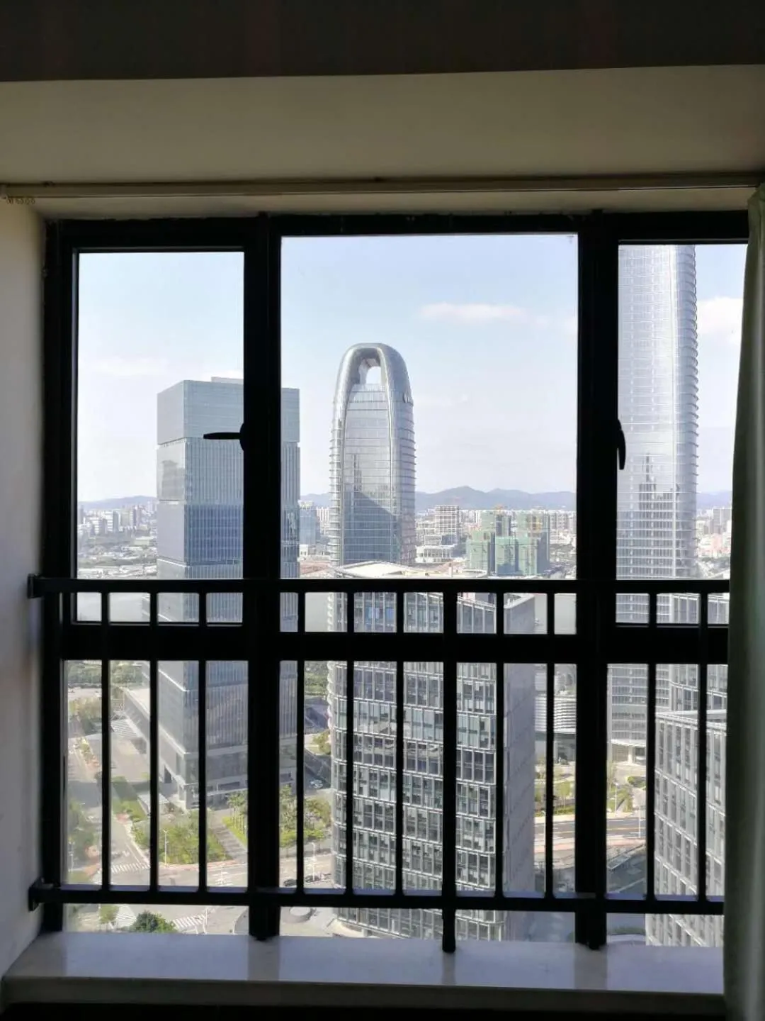 Property building in Guangzhou Convention Center Apartment