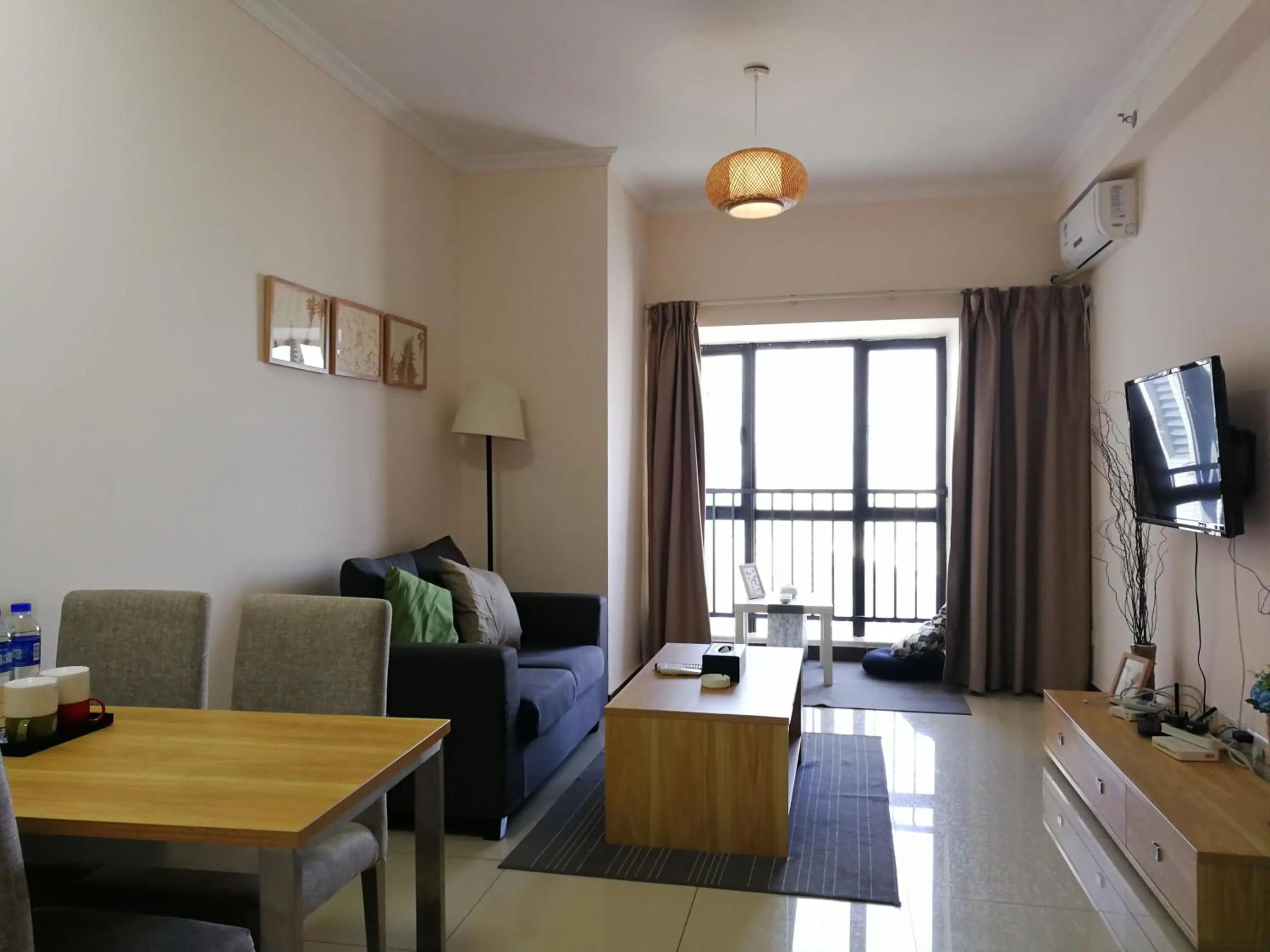 Property building in Guangzhou Convention Center Apartment