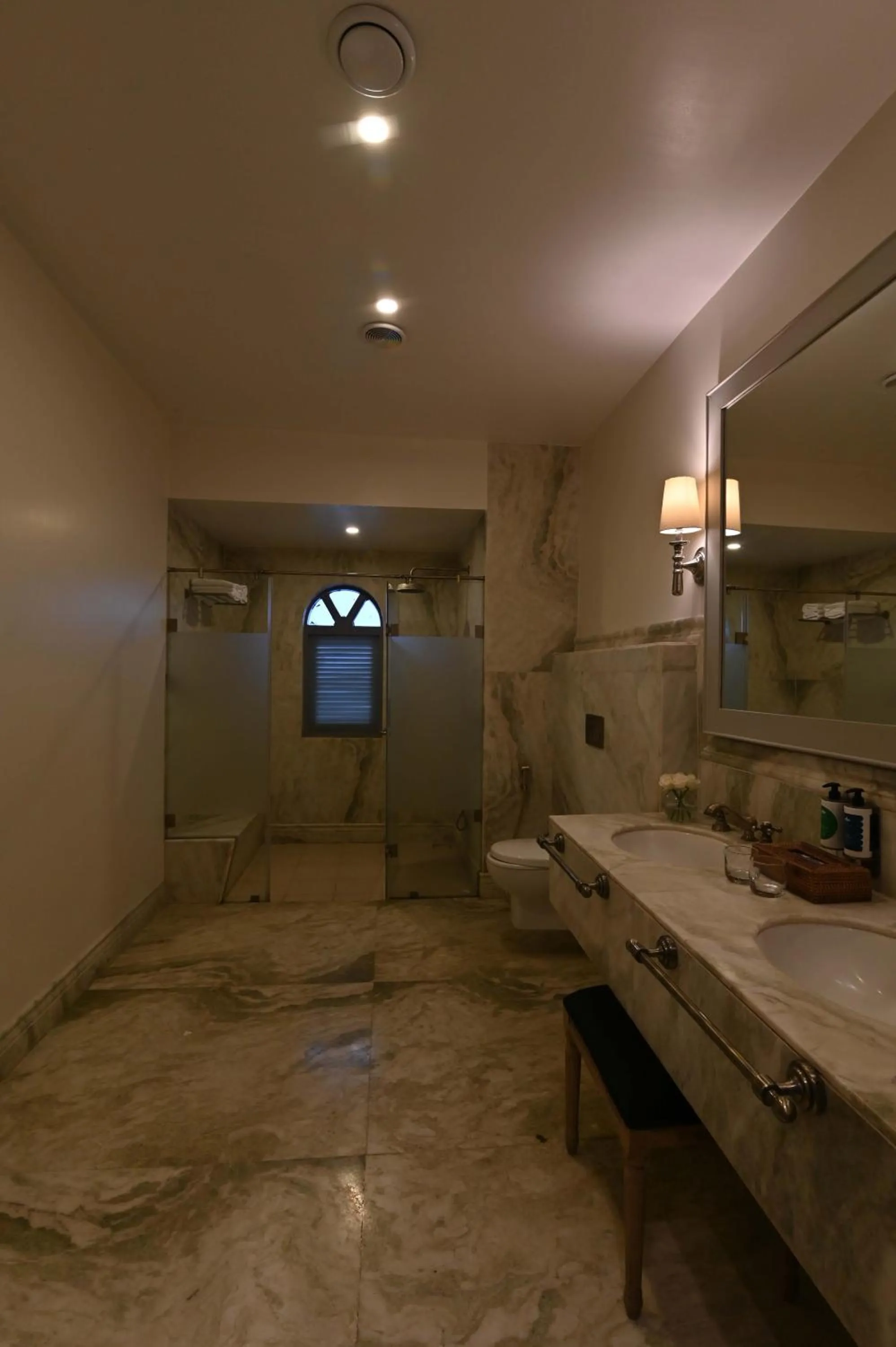 Bathroom in The Source At Sula