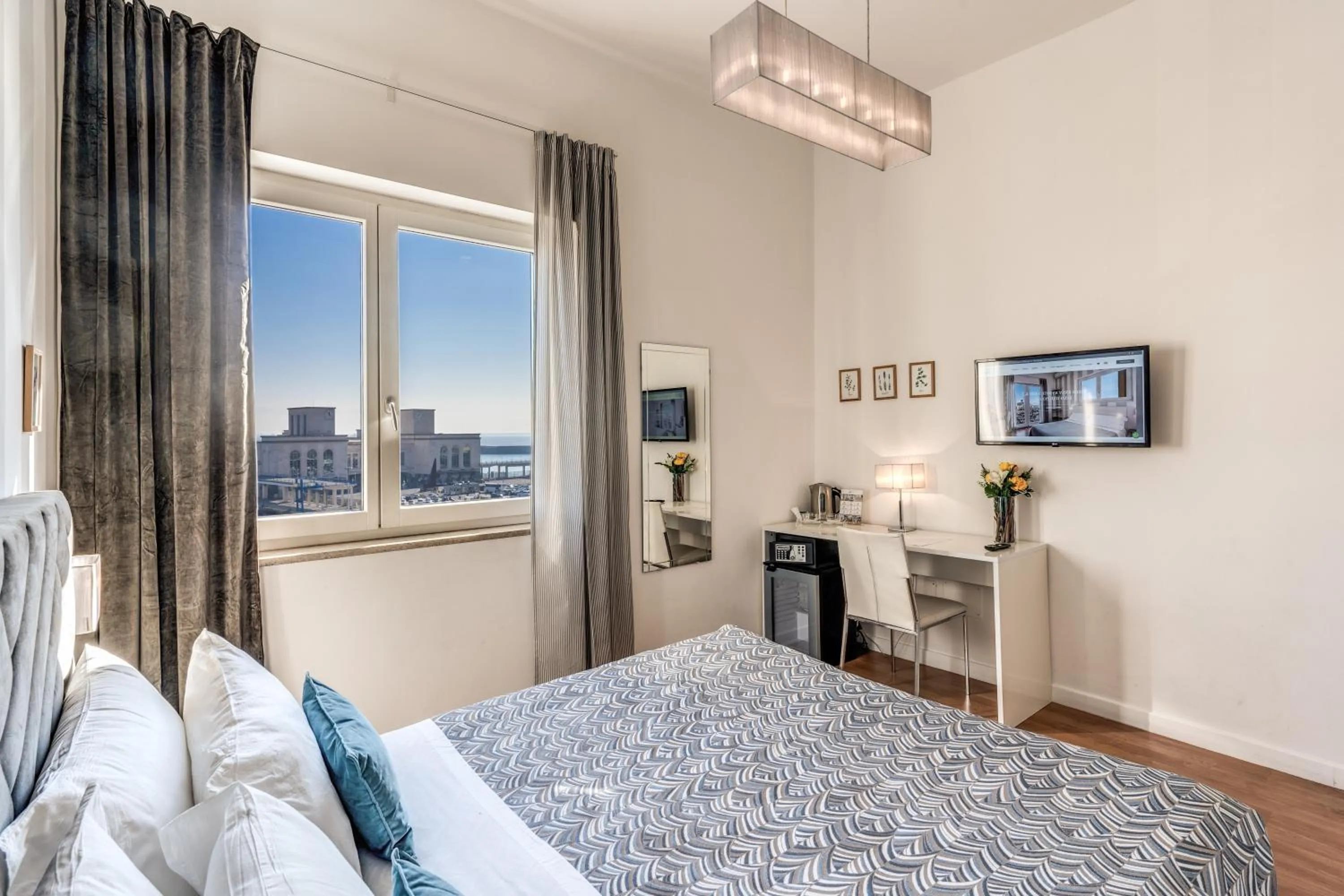 Nearby landmark, Bed in Napoli Great View B&B