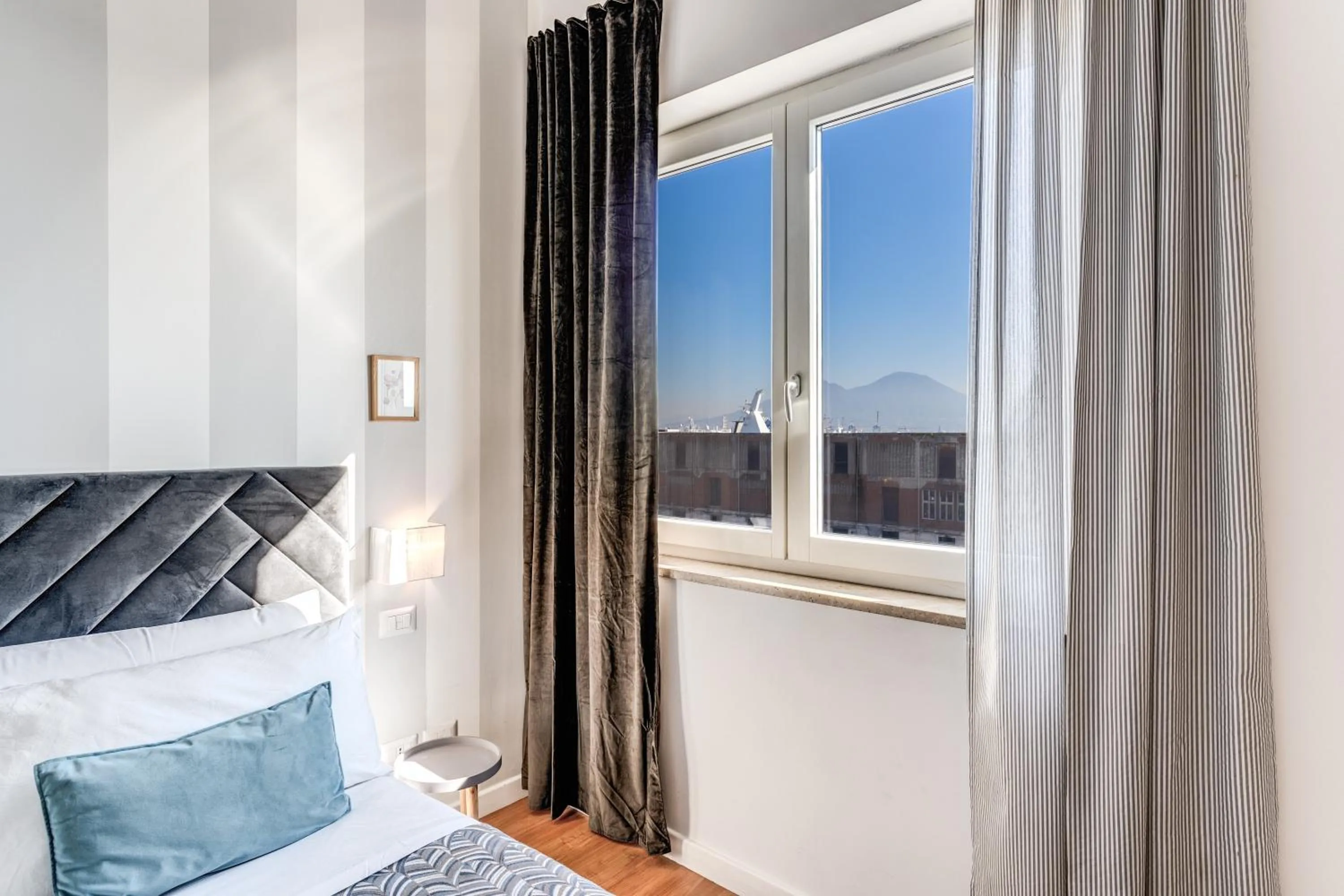 Nearby landmark, Bed in Napoli Great View B&B