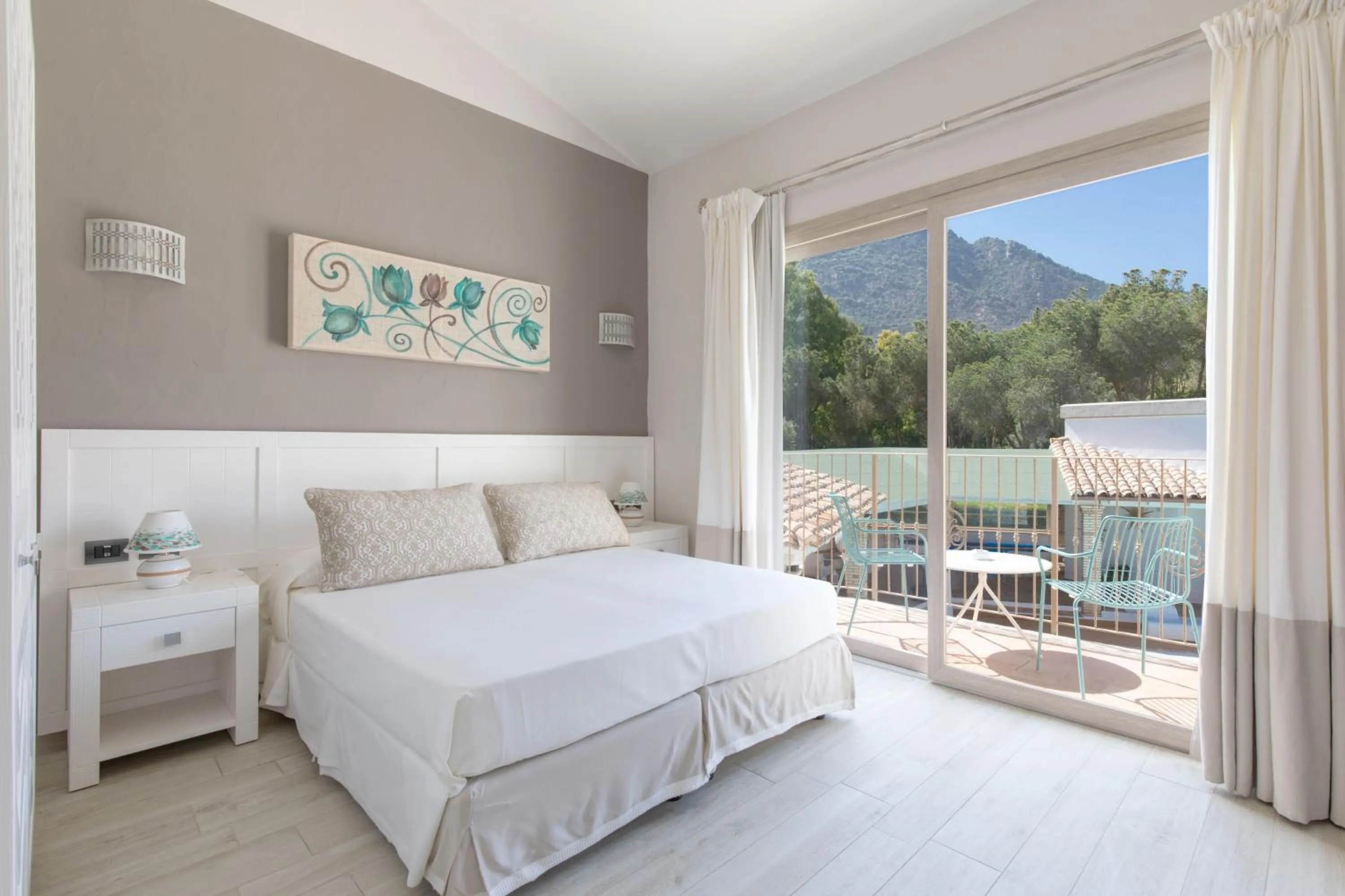 Bed in Eliantos Boutique Hotel & Spa