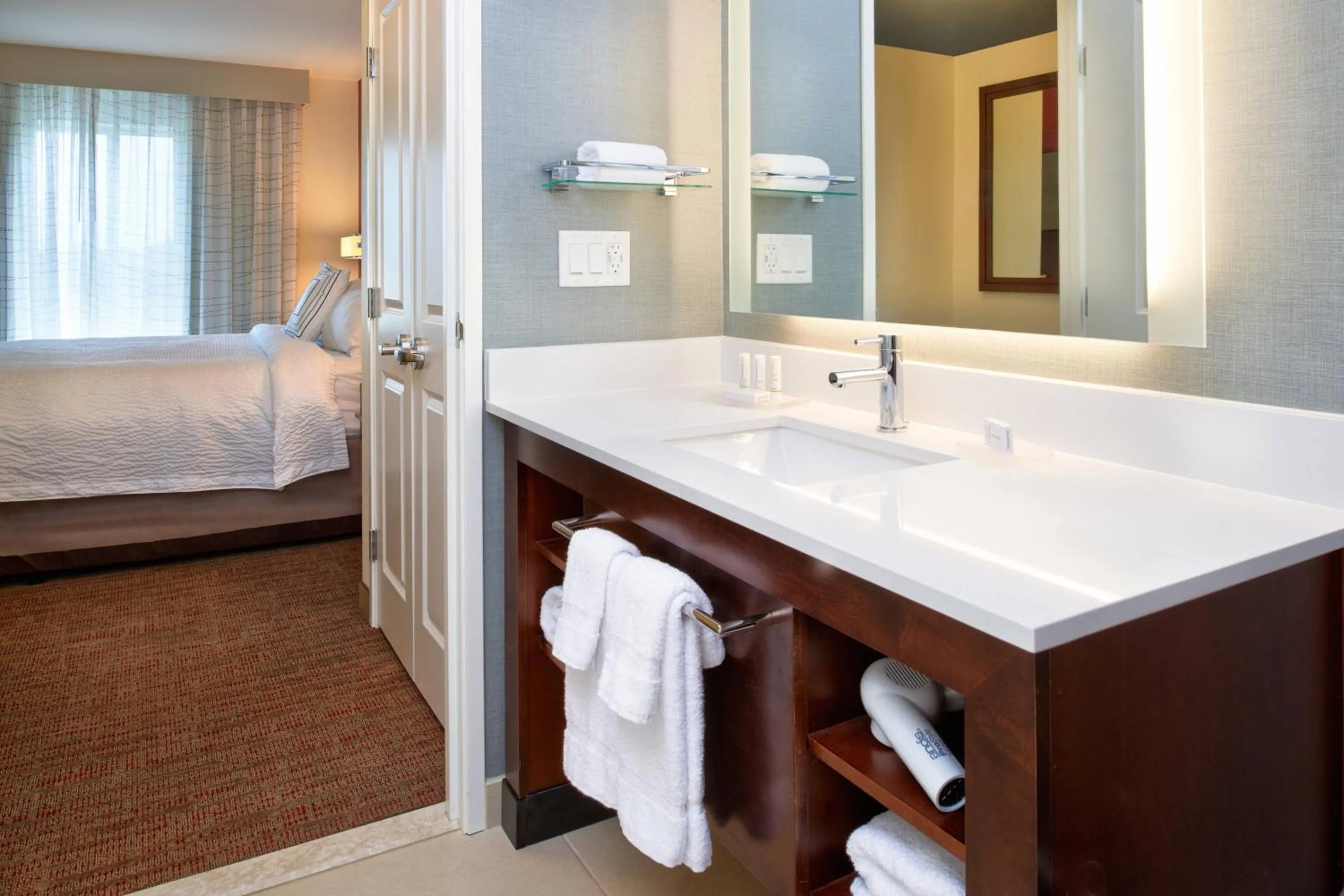 Bathroom, Bed in Residence Inn by Marriott Chicago Bolingbrook