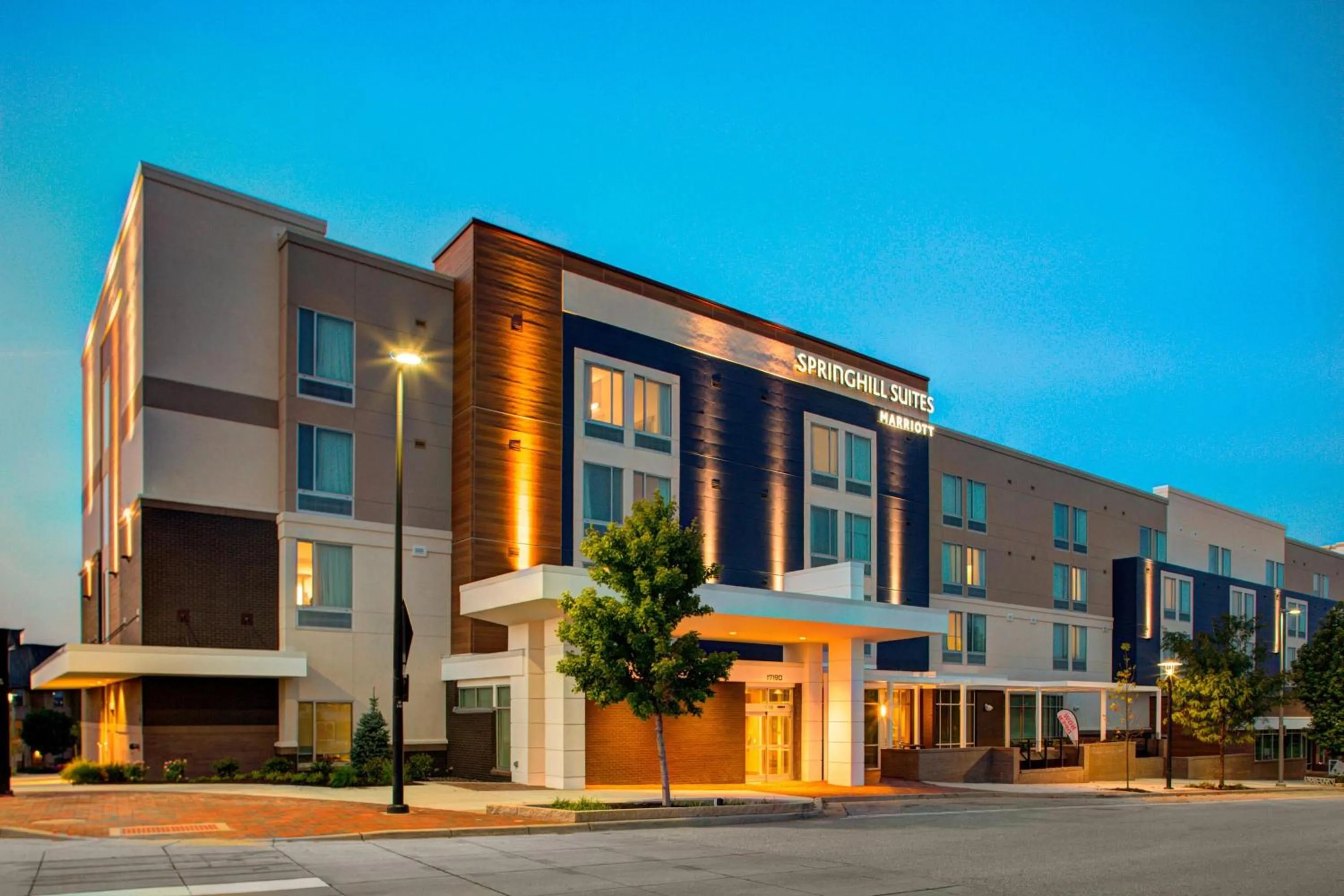 Property building in SpringHill Suites by Marriott Kansas City Lenexa/City Center